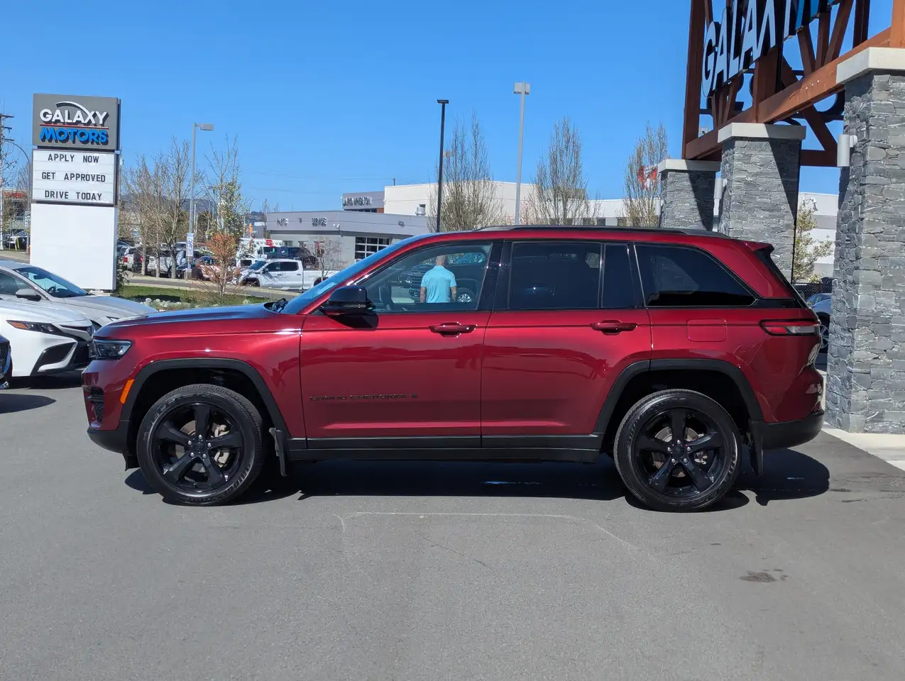 Jeep Grand Cherokee снимка Jeep Grand Cherokee