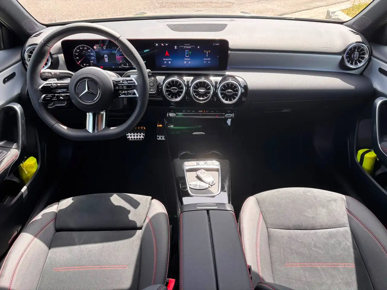 Mercedes-Benz A-Class 2026 — фото 10