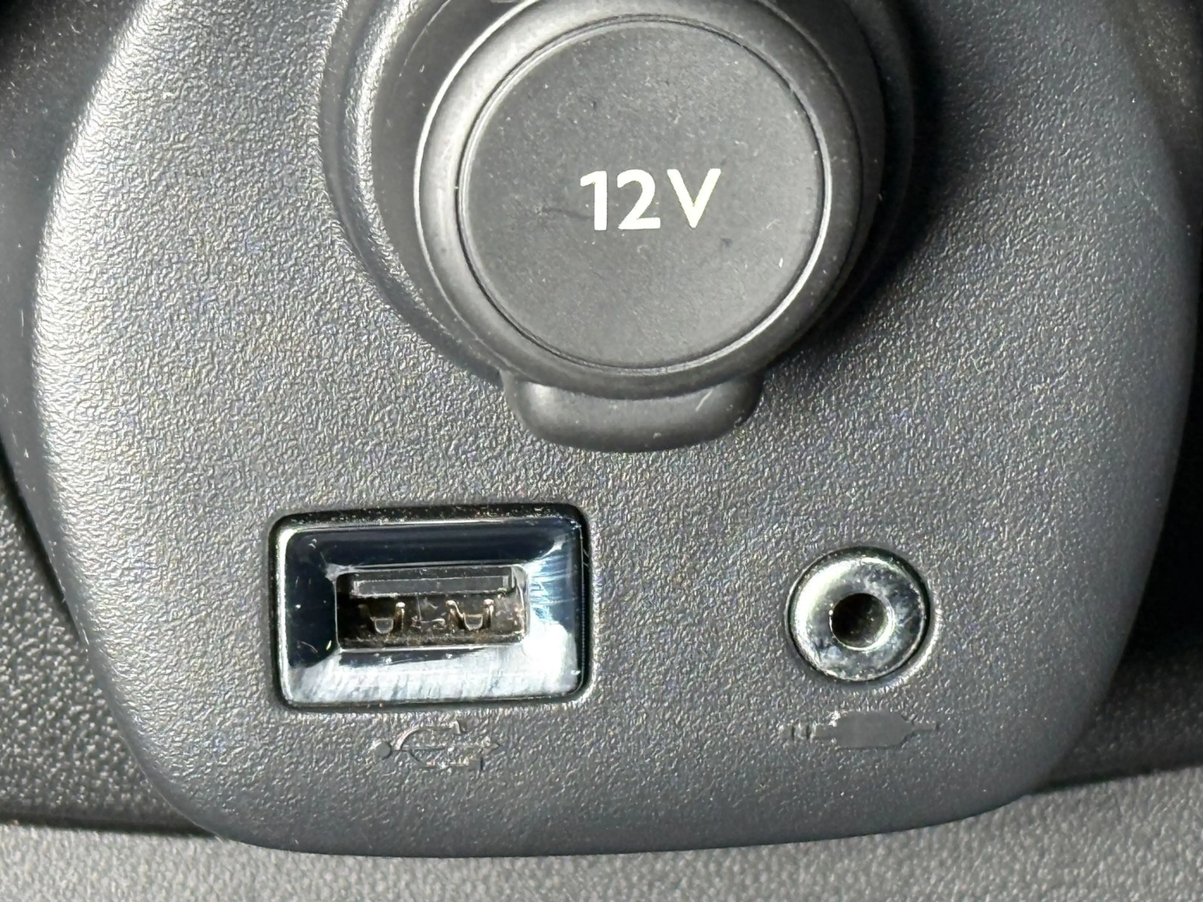 Citroen C1 Feel*TEMPO*KLIMA*BLUETOOTH*TÜV*SERVICE*USB — photo 15