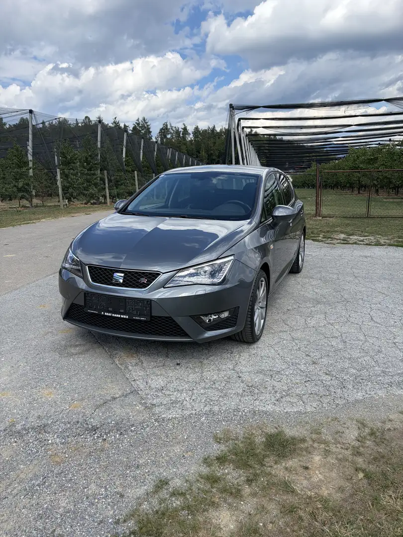 SEAT Ibiza 1.2 TSI FR Grau - 1
