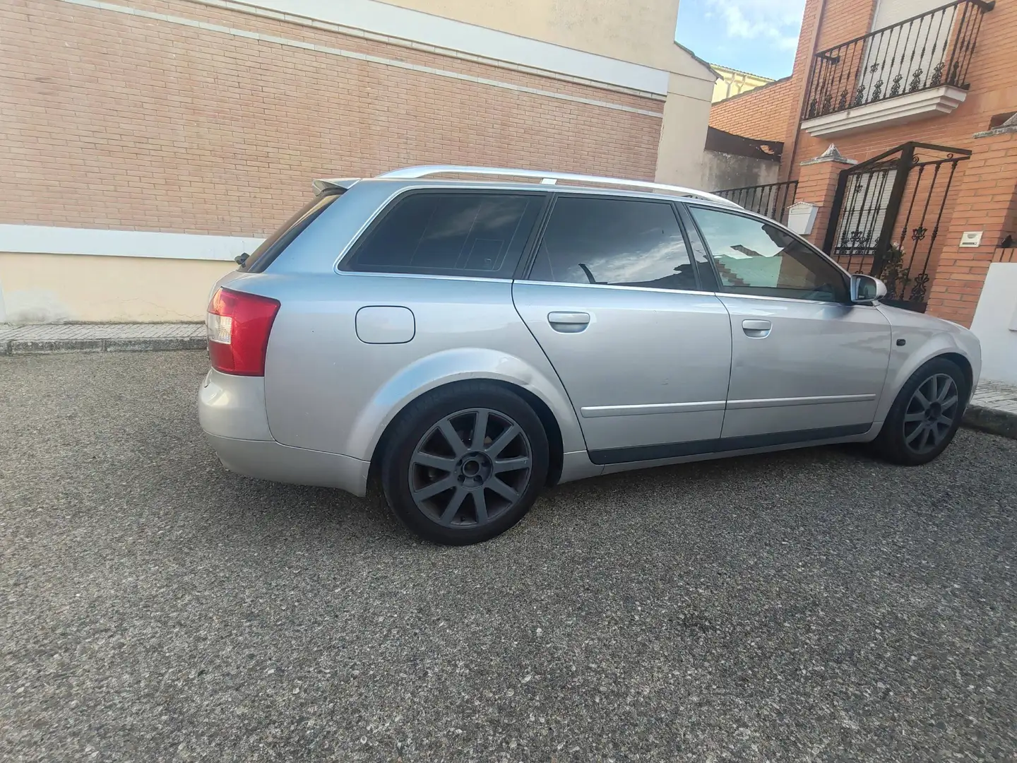 Audi A4 A4 Avant 3.0 quattro 6 vel. Plateado - 2