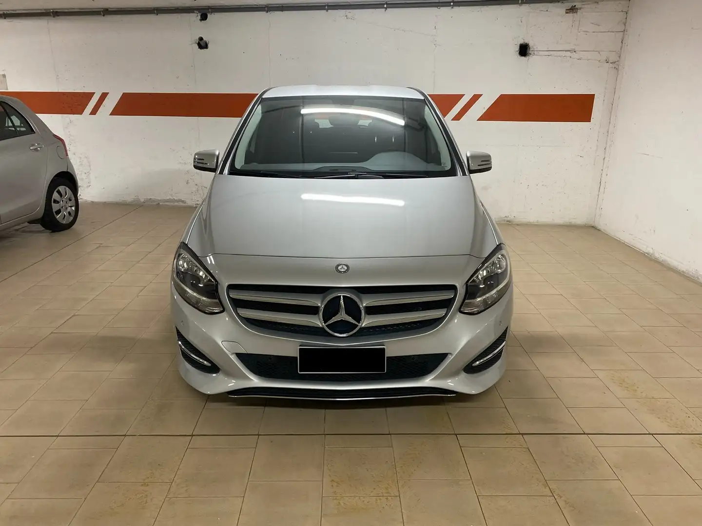 Mercedes-Benz B 180 B 180 d (cdi) Executive AUTOMATIC FL E6 Argento - 1