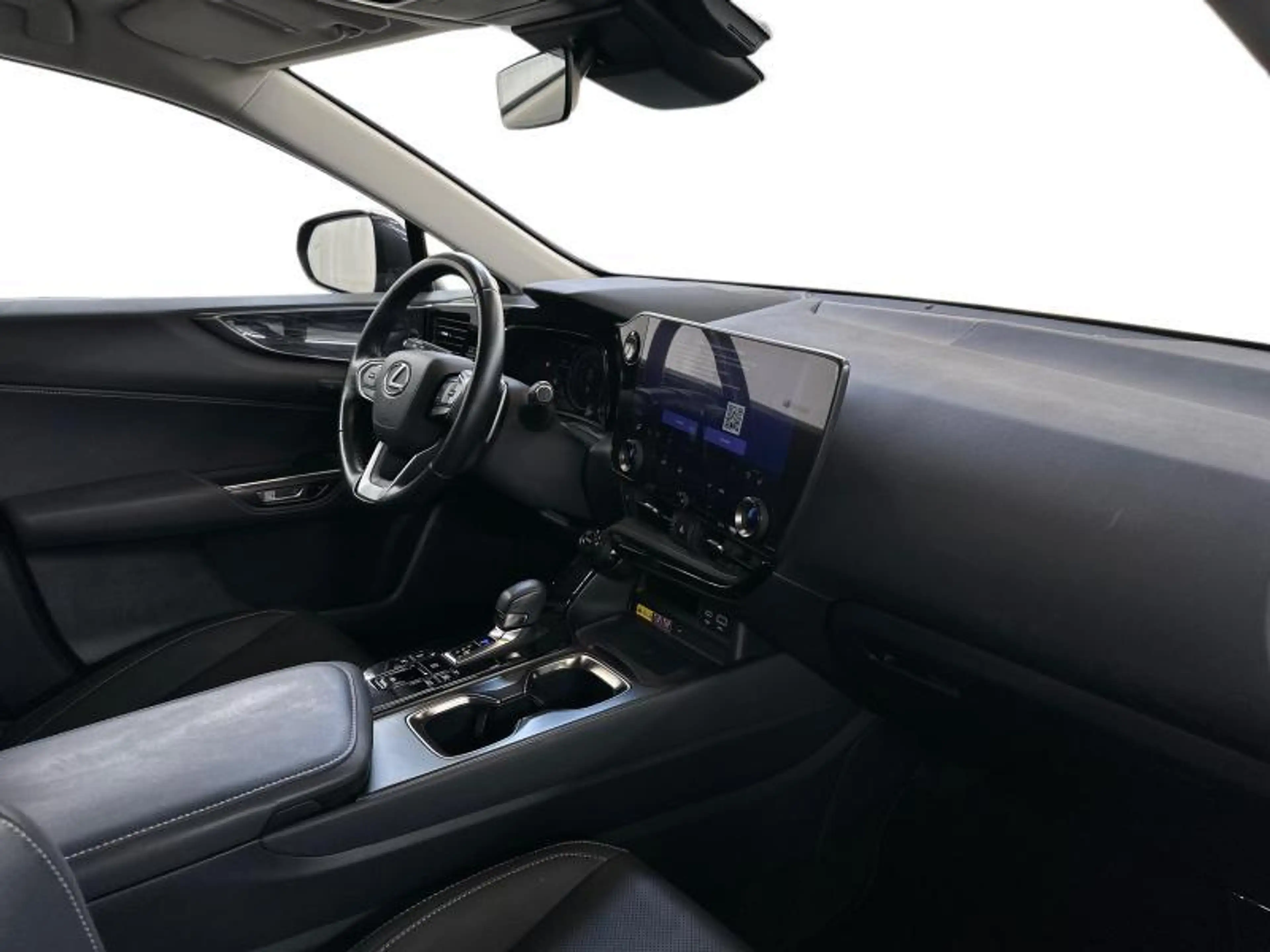 Lexus NX 450h+ Executive Line PHEV — photo 6