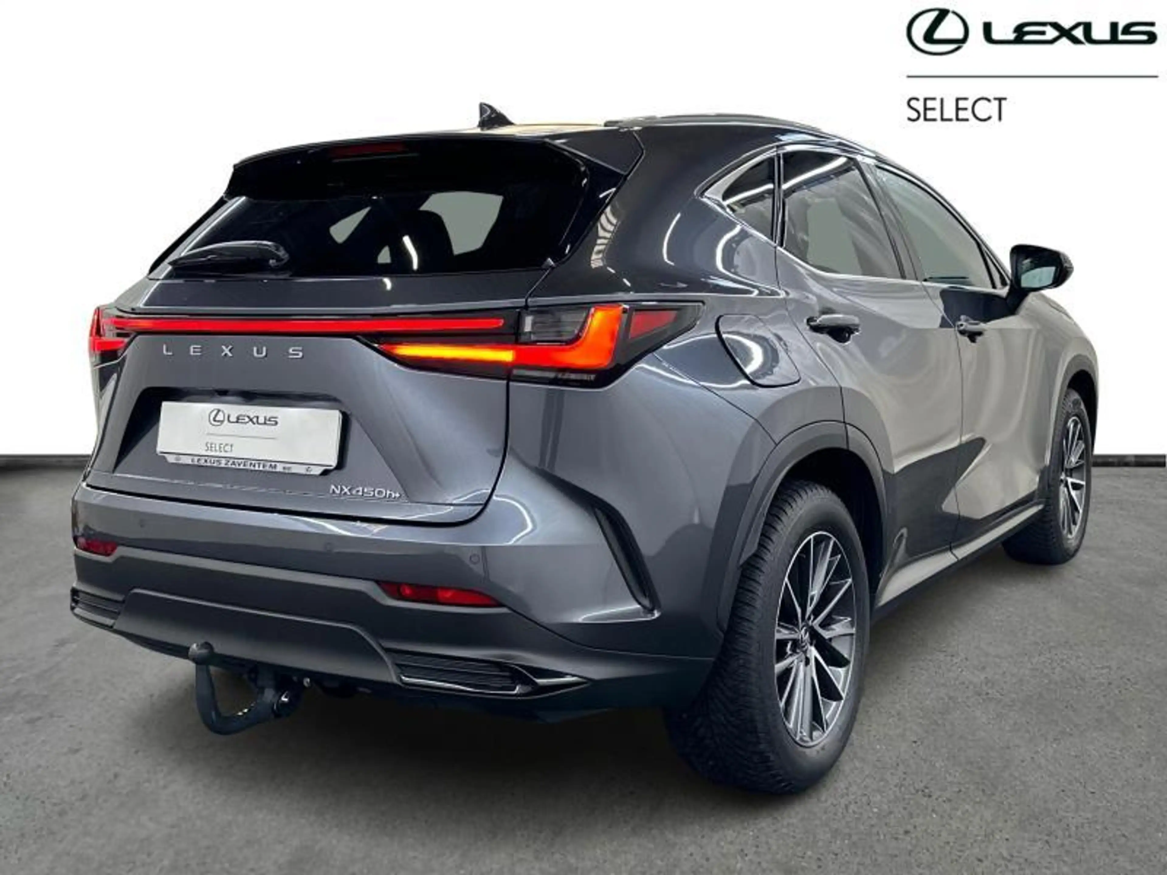 Lexus NX 450h+ Executive Line PHEV — photo 15