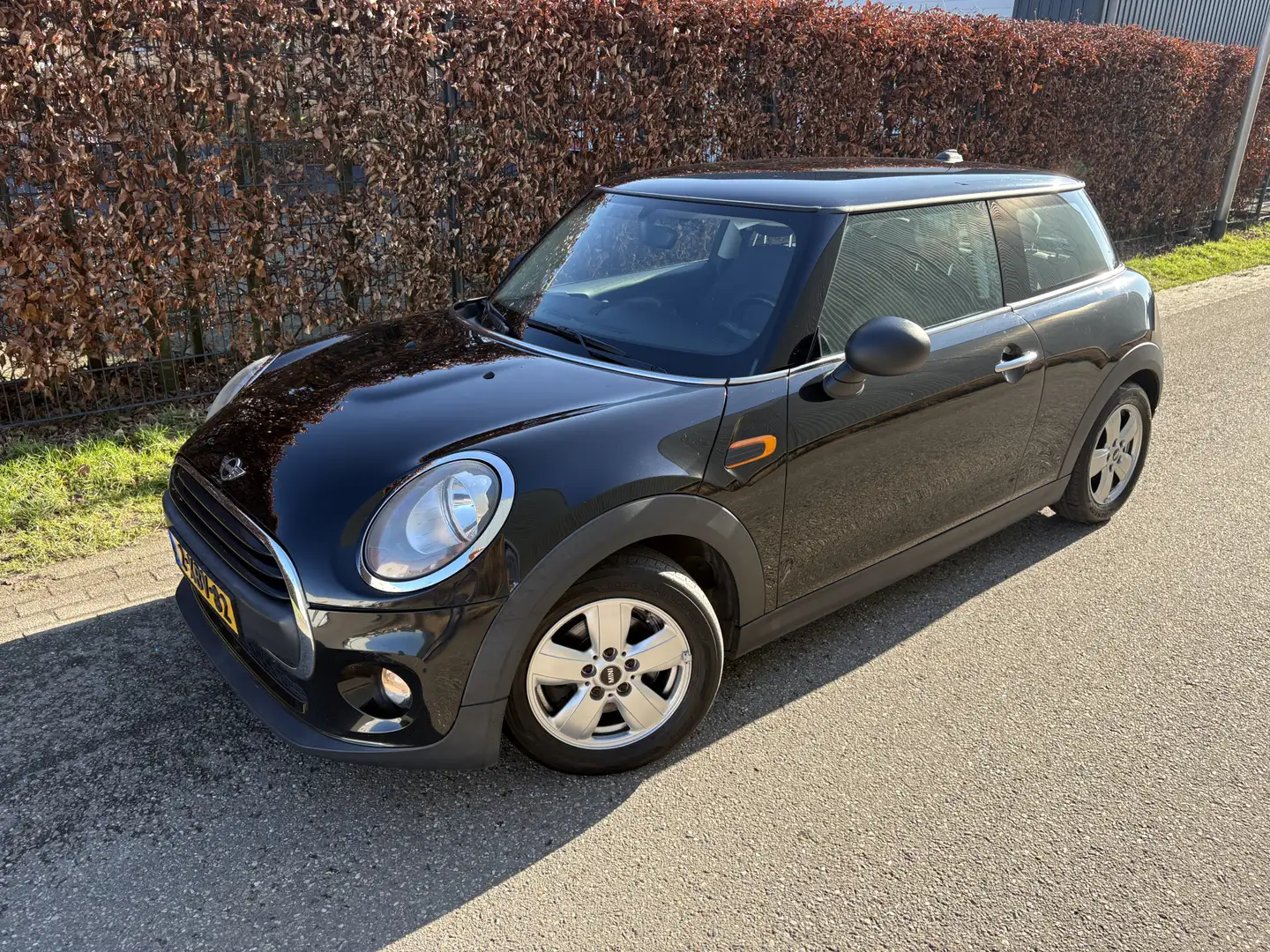 MINI One Mini 1.2 Salt / NAVI / CRUISE / AIRCO / INCL BTW Schwarz - 2