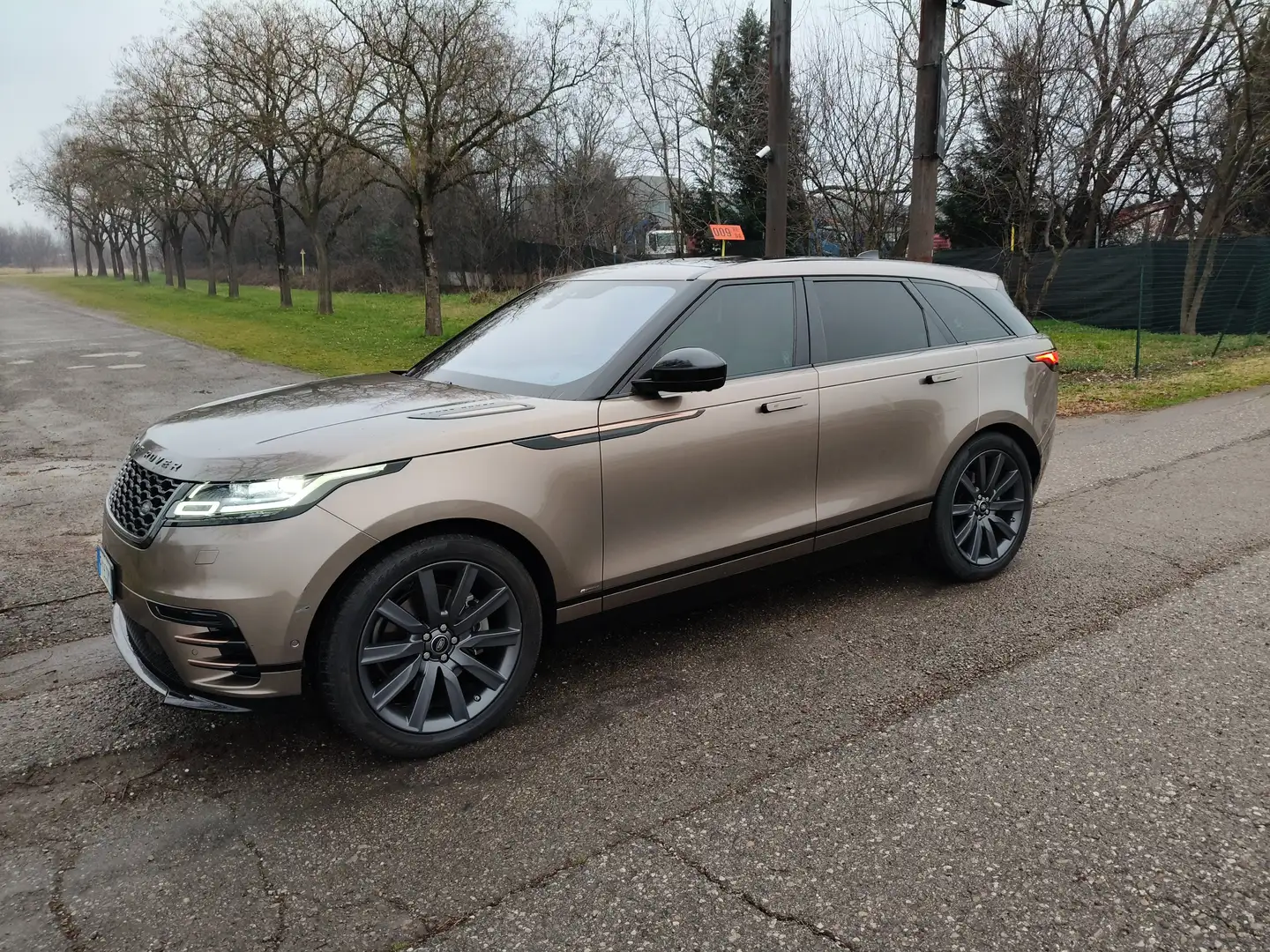 Land Rover Range Rover Velar ACCETTO PERMUTA DI MIO GRADIMENTO Bronzo - 1