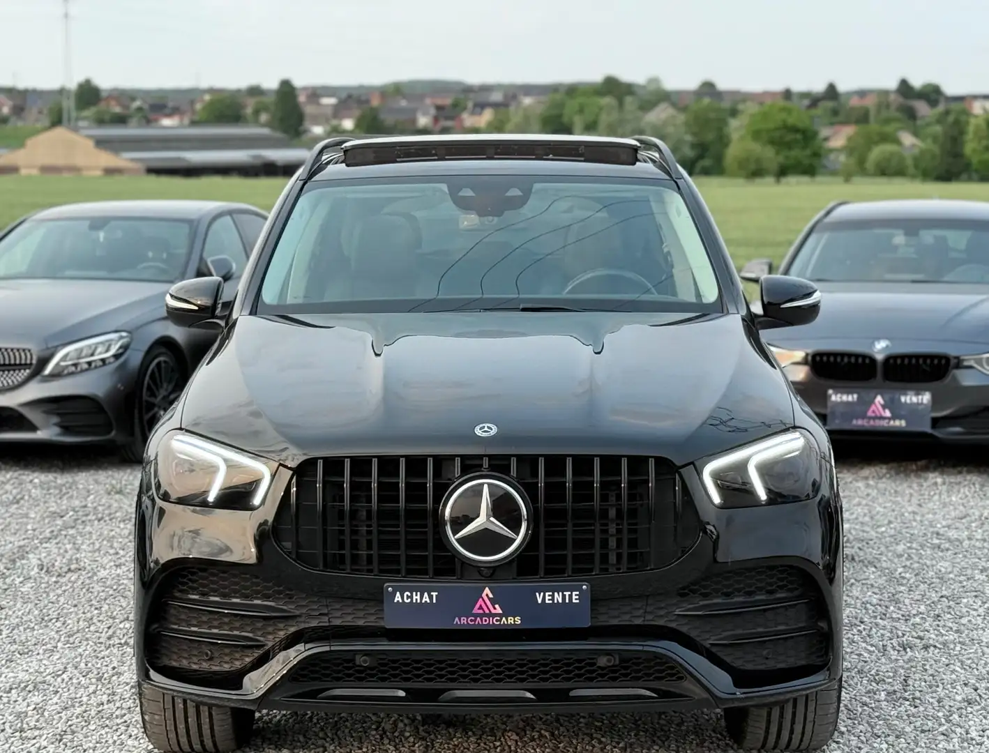 Mercedes-Benz GLE 350 de 4-Ma PHEV PACK AMG - TOIT PANO - 89000 KM Zwart - 2