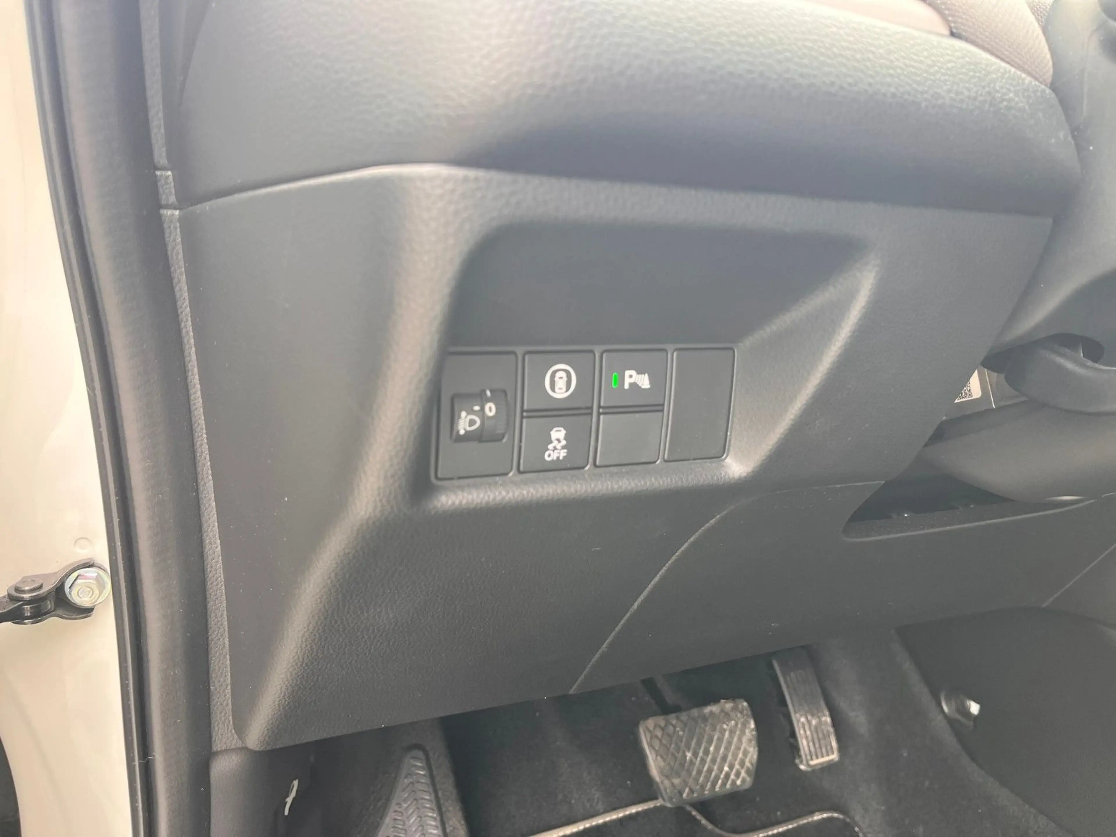 Honda Jazz 1.5 iMMD Crosstar Hybrid BI-COLOR — photo 10