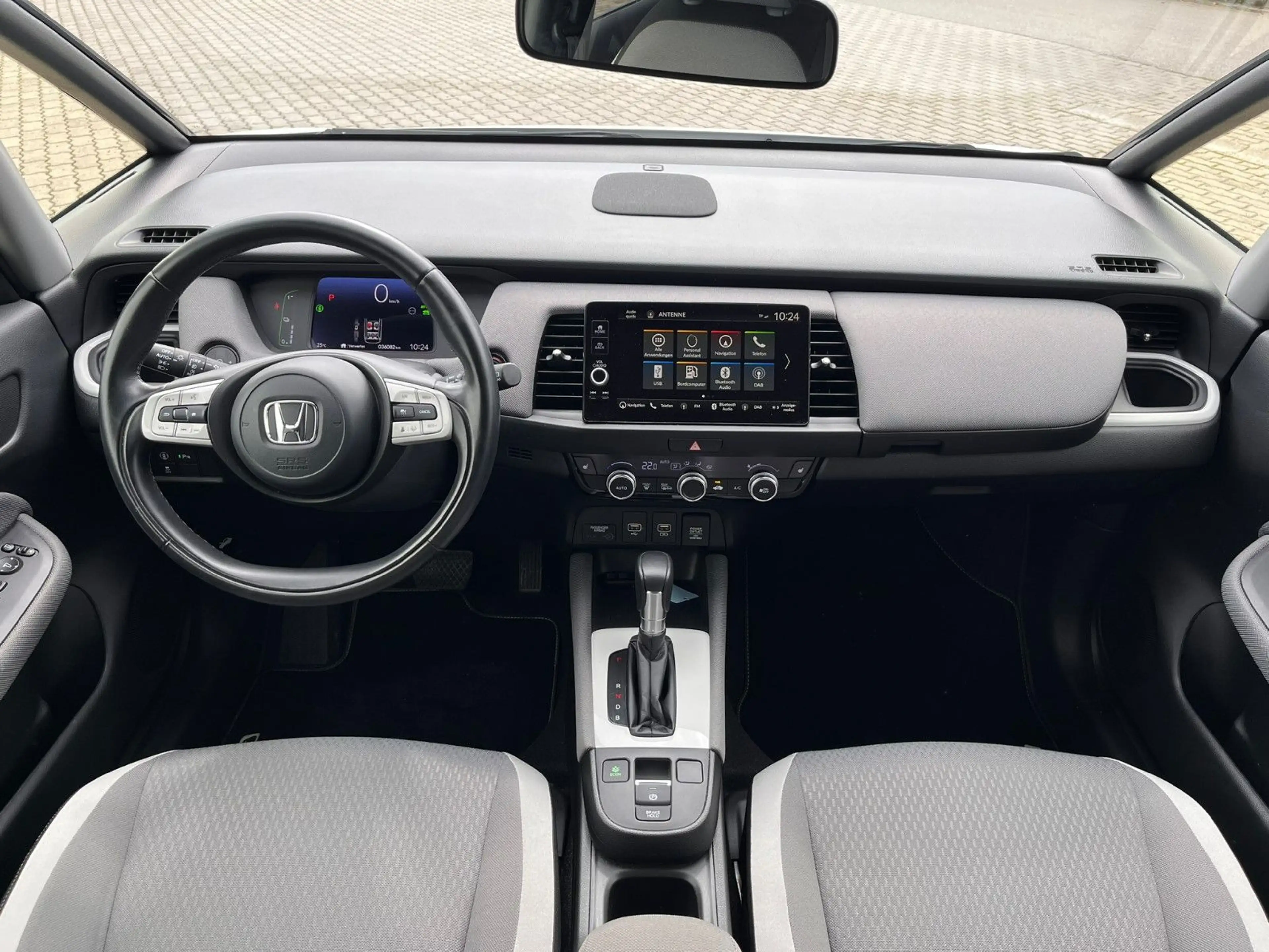 Honda Jazz 1.5 iMMD Crosstar Hybrid BI-COLOR — photo 11