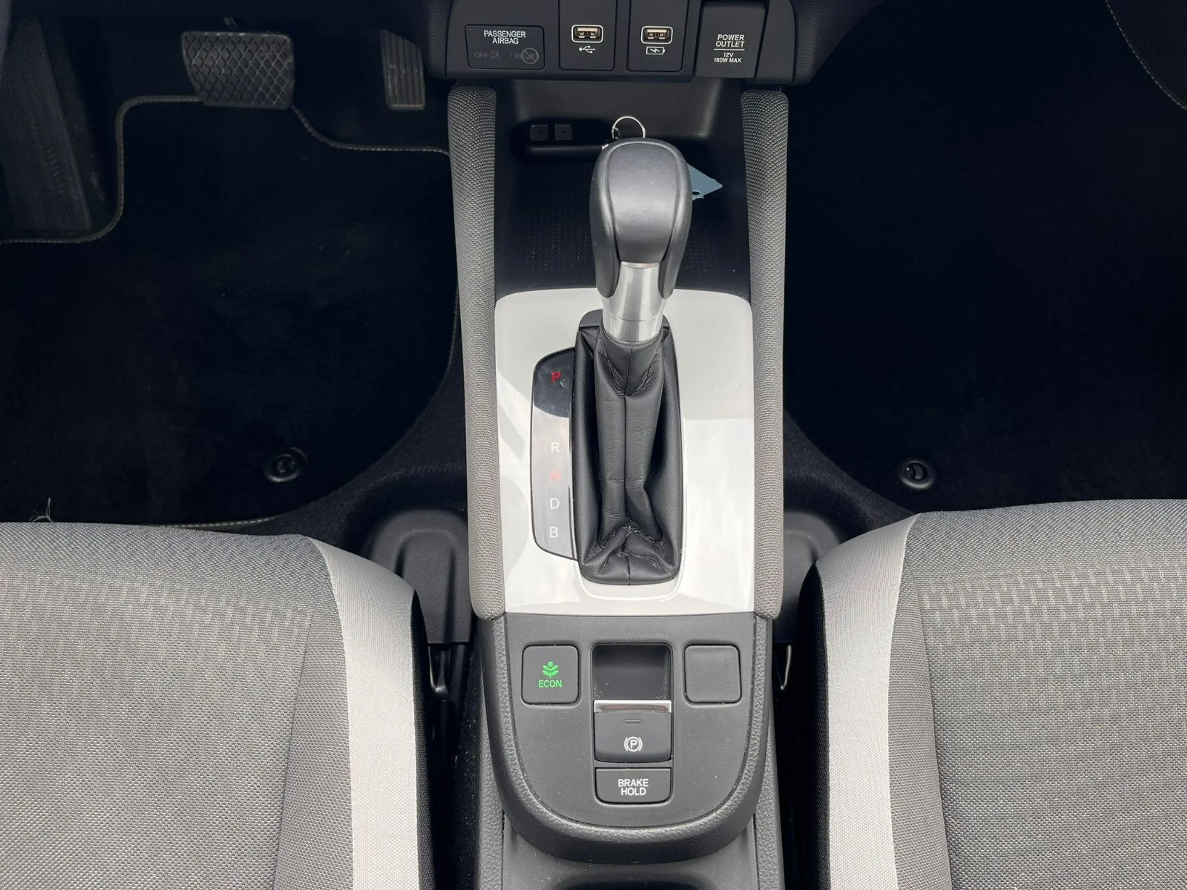 Honda Jazz 1.5 iMMD Crosstar Hybrid BI-COLOR — photo 15