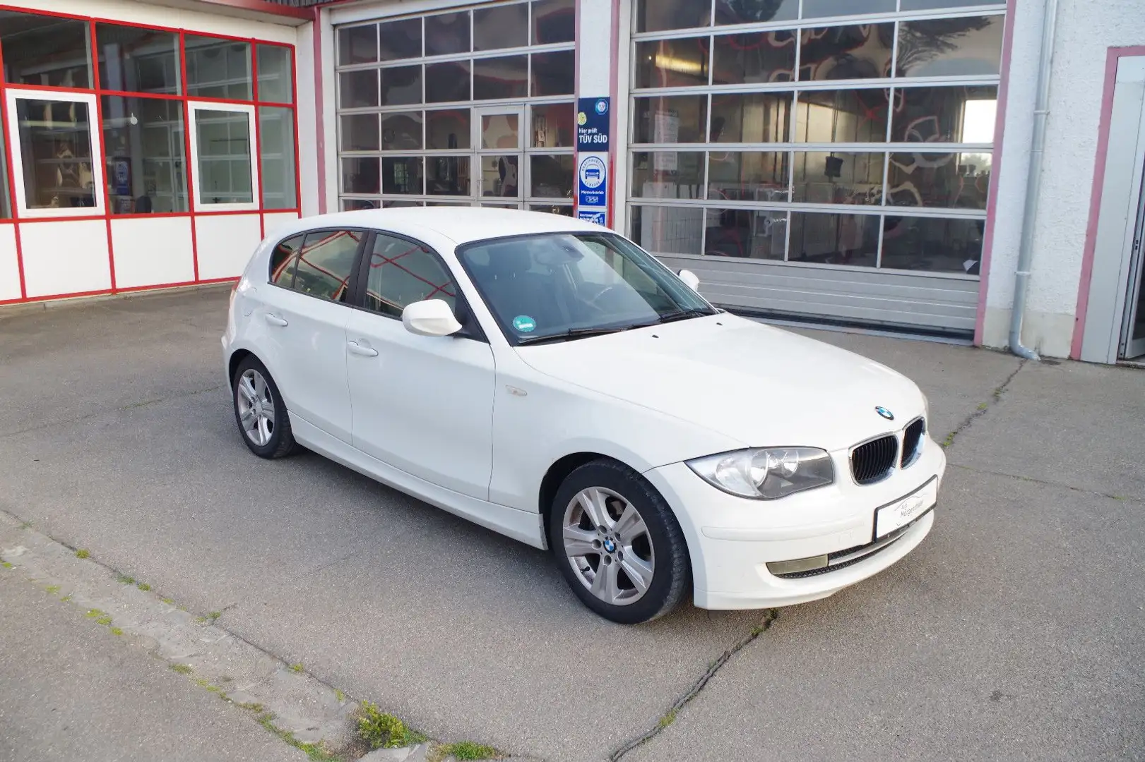 BMW 116 d E87, Motor & Getriebe gut, TÜV 10/2025 Blanc - 2
