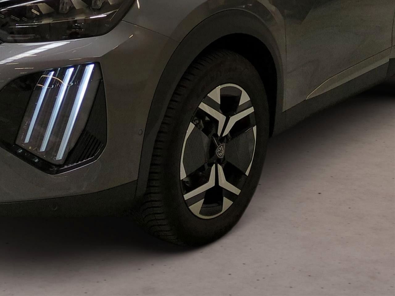 Peugeot 2008 Neuer 2008 GT HYBRID 145 e-DSC6 *SCHIEBEDACH* — photo 14