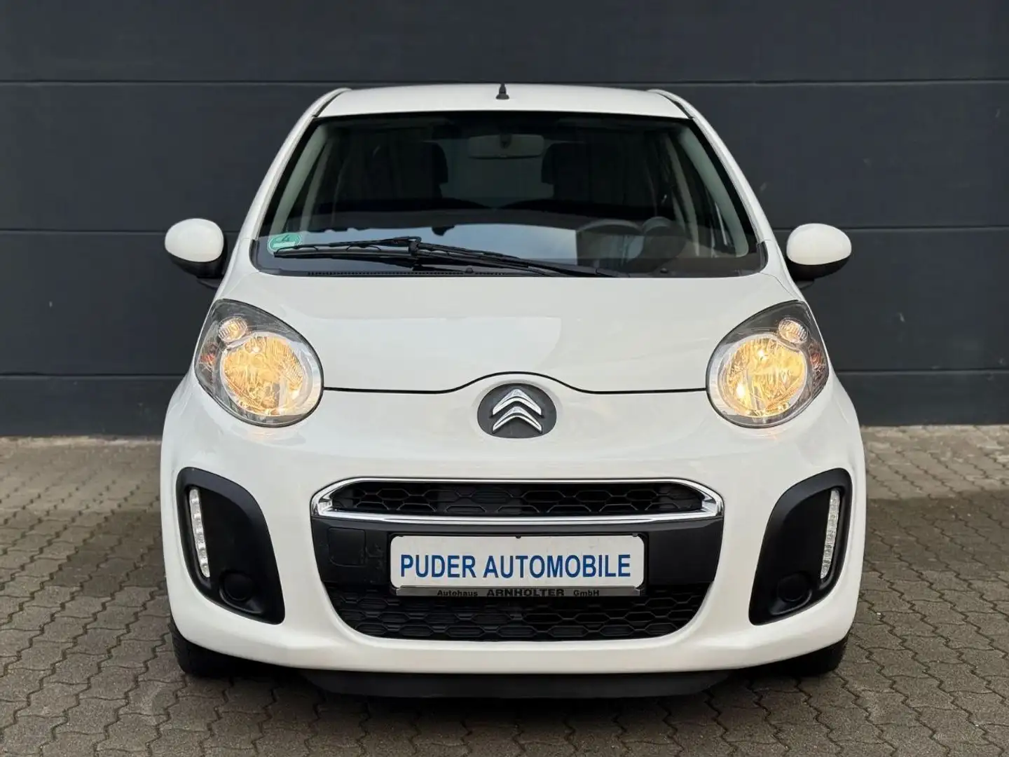 Citroen C1 1.0 Tendance 68PS Automatik 1.Hand Klima TOP Weiß - 2