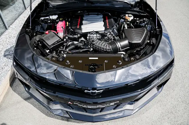Chevrolet Camaro view 7