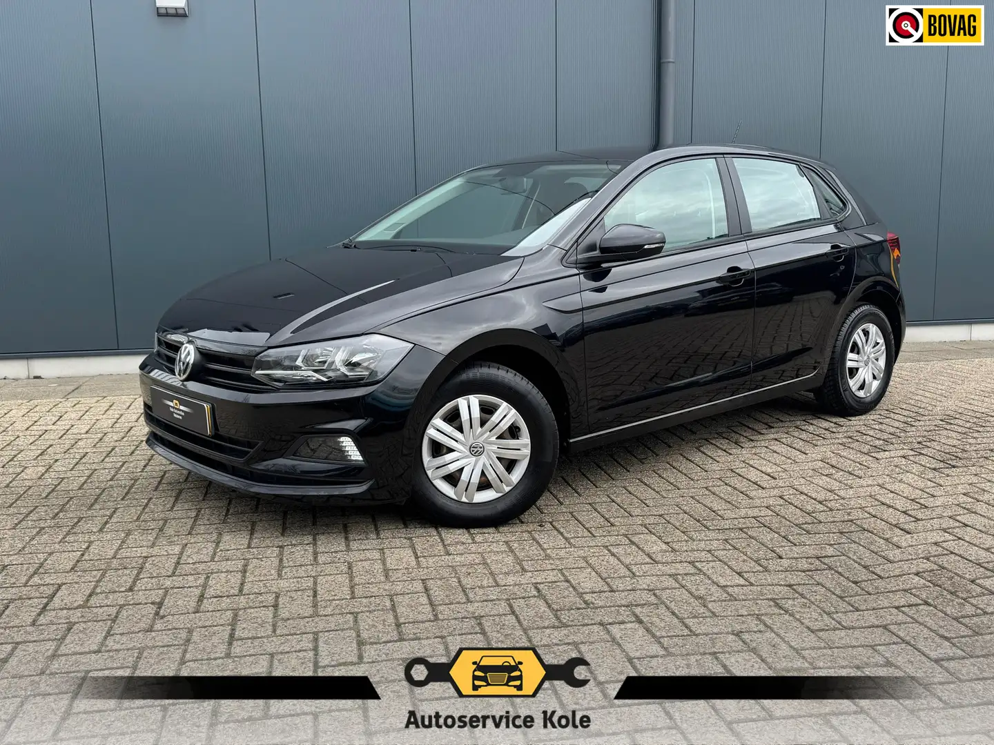 Volkswagen Polo 1.0 MPI Comfortline * Airco * Bluetooth * Lichtsen Noir - 1