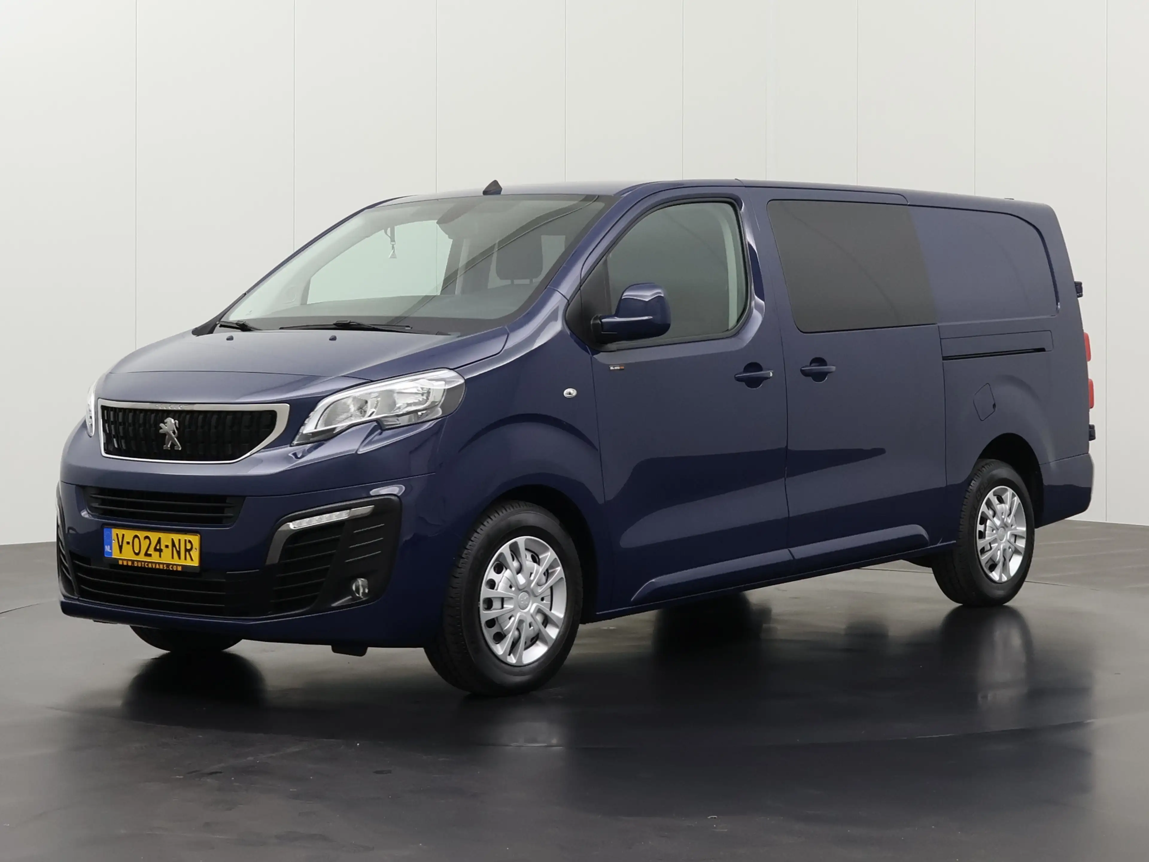 Peugeot Expert 2.0 BlueHDI 120PK Dubbele Cabine 6-Persoons Premiu — photo 7