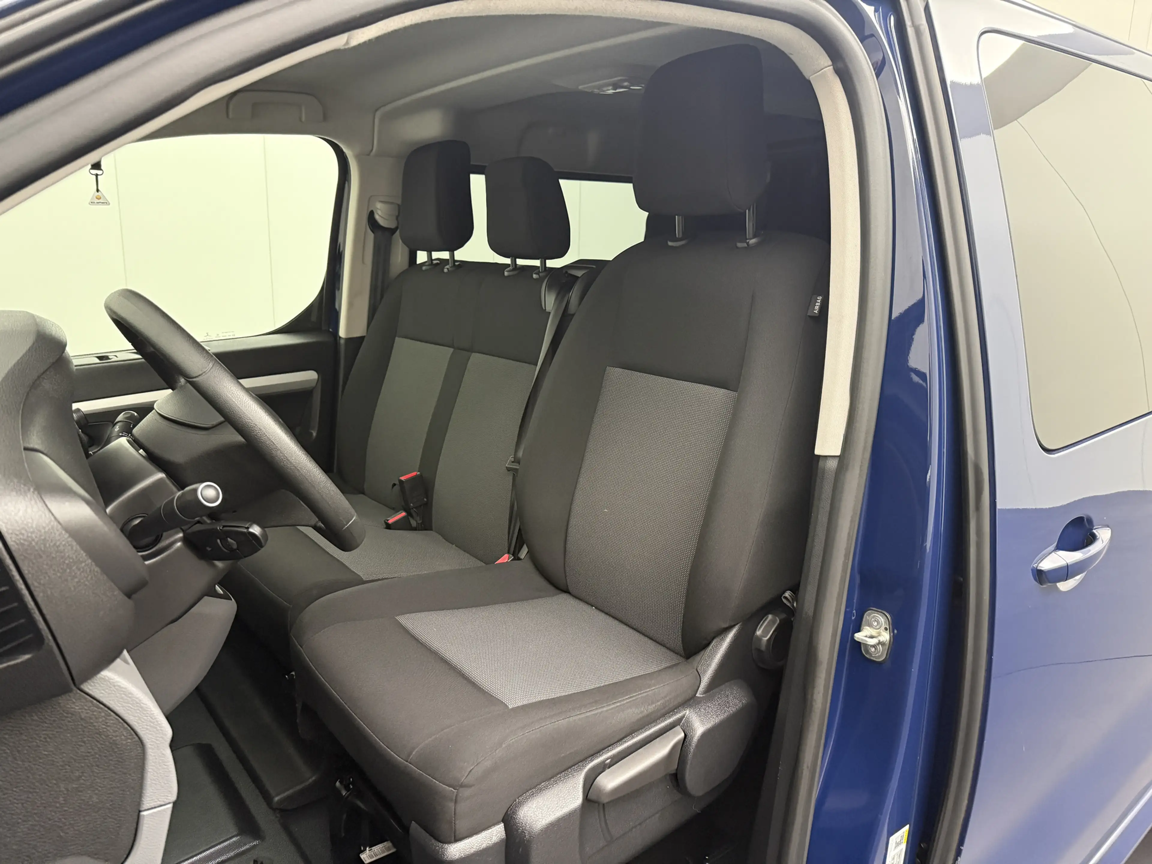 Peugeot Expert 2.0 BlueHDI 120PK Dubbele Cabine 6-Persoons Premiu — photo 20