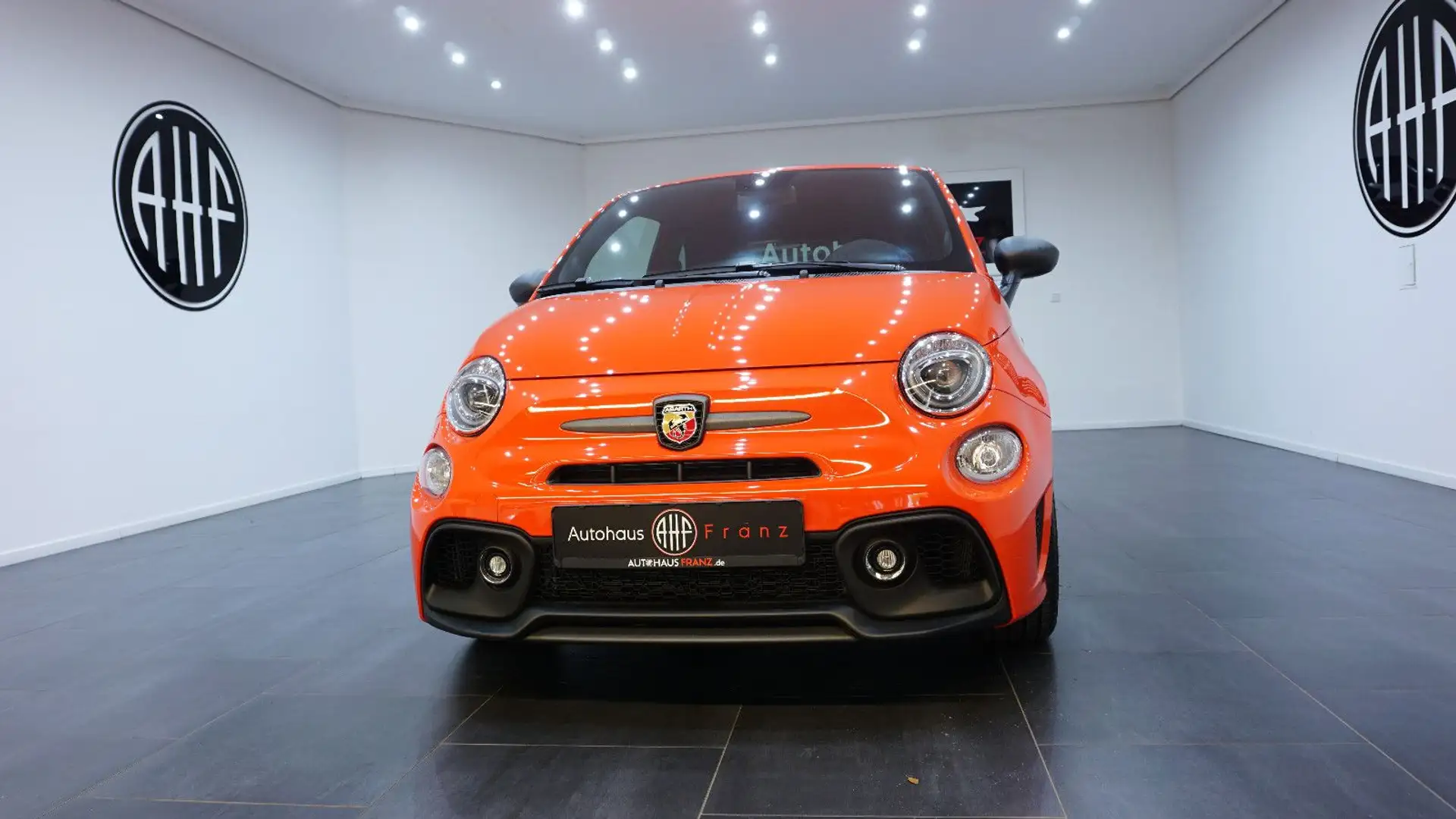 Abarth 595 *Neuwagen*1 Tageszulassung*Carplay*PDC* Orange - 2
