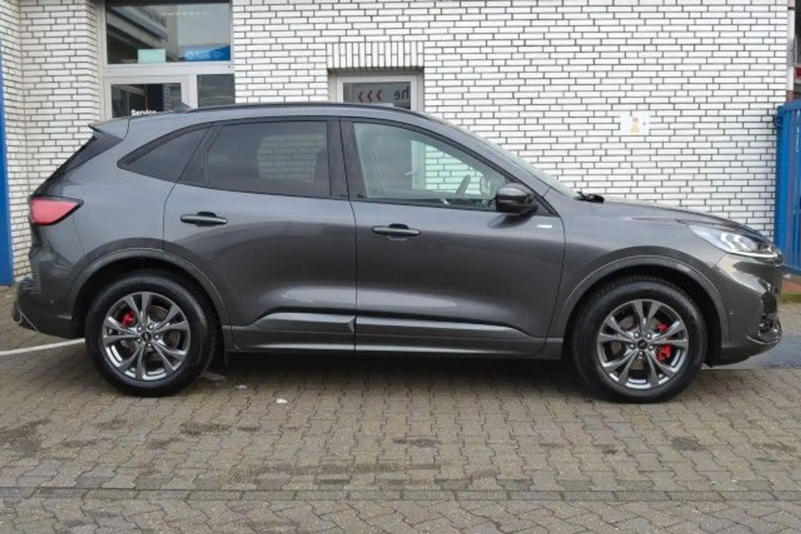 Ford Kuga ST-Line X Glasdach 4x4 Aut. Gris - 2
