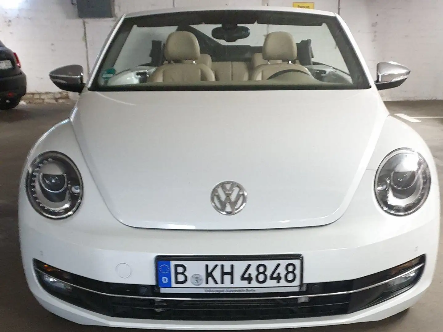 Volkswagen Beetle The Beetle Cabriolet 1.2 TSI DSG BlueMotion Techno White - 1