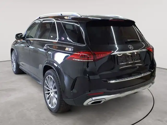 Mercedes-Benz GLE view 5