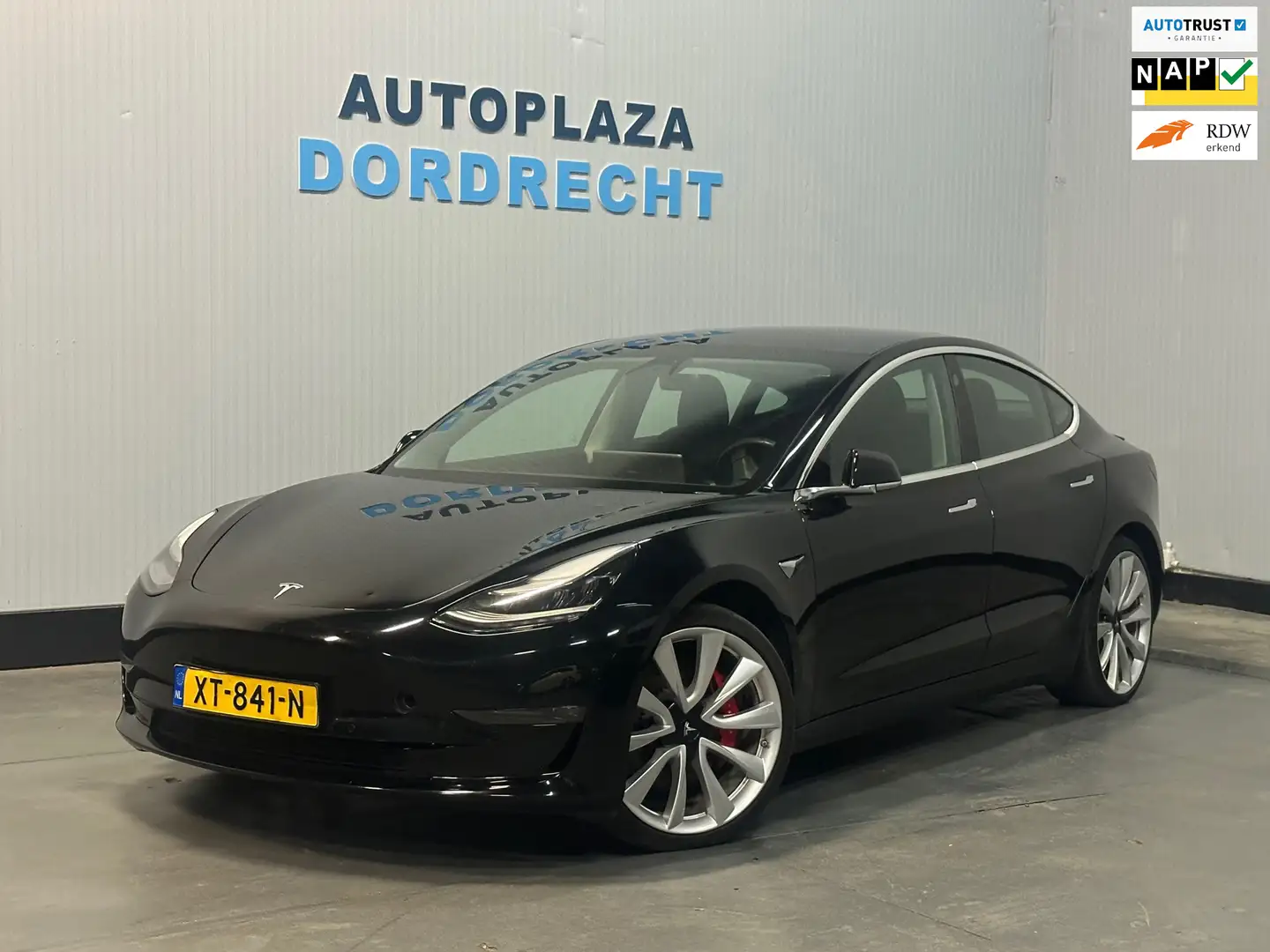 Tesla Model 3 Performance AWD 75 kWh Black - 1