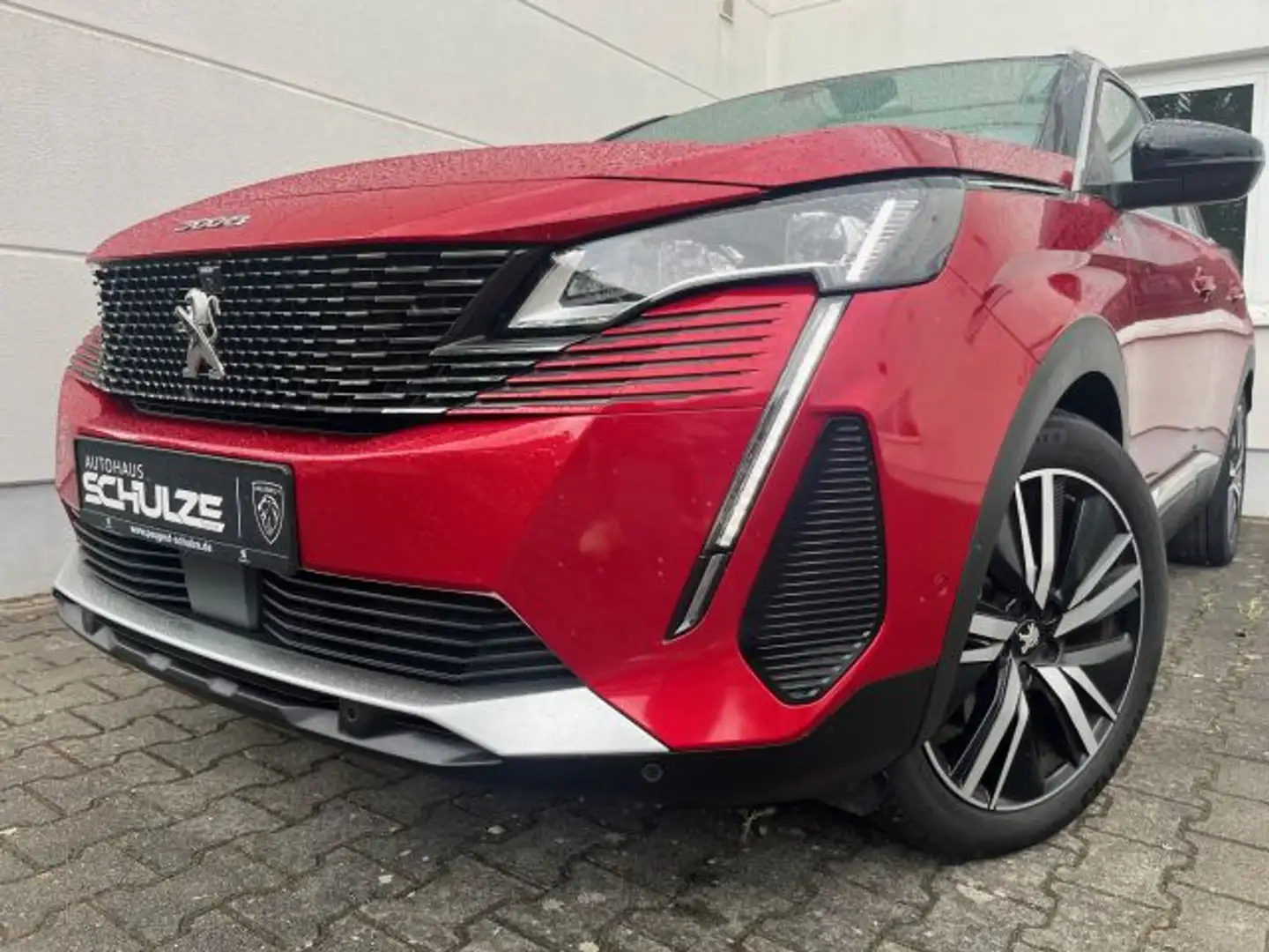 Peugeot 3008 Hybrid 225 e-EAT8 GT Pack Rouge - 2