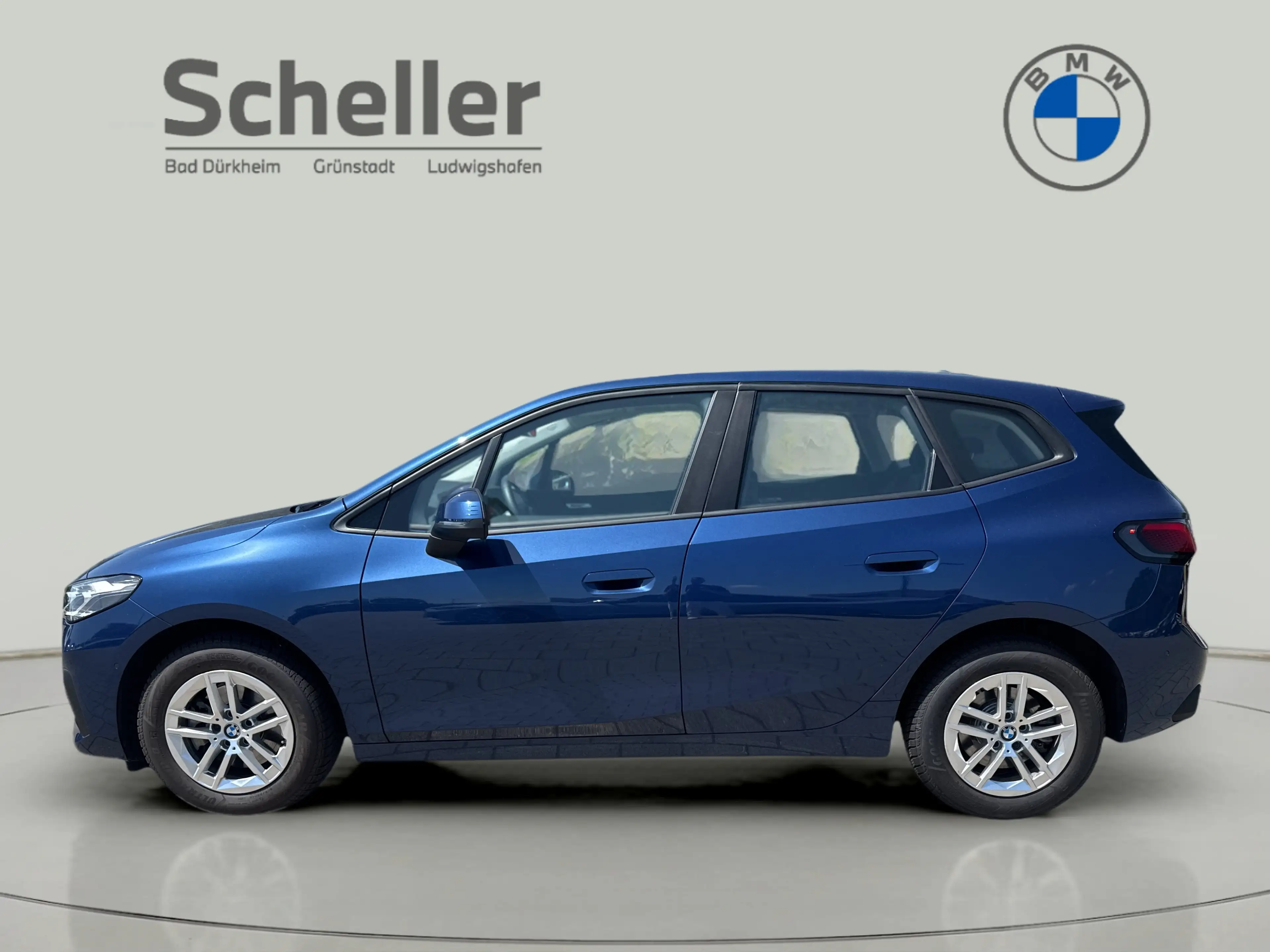 BMW 220 i Active Tourer DAB LED Komfortzg. — photo 4