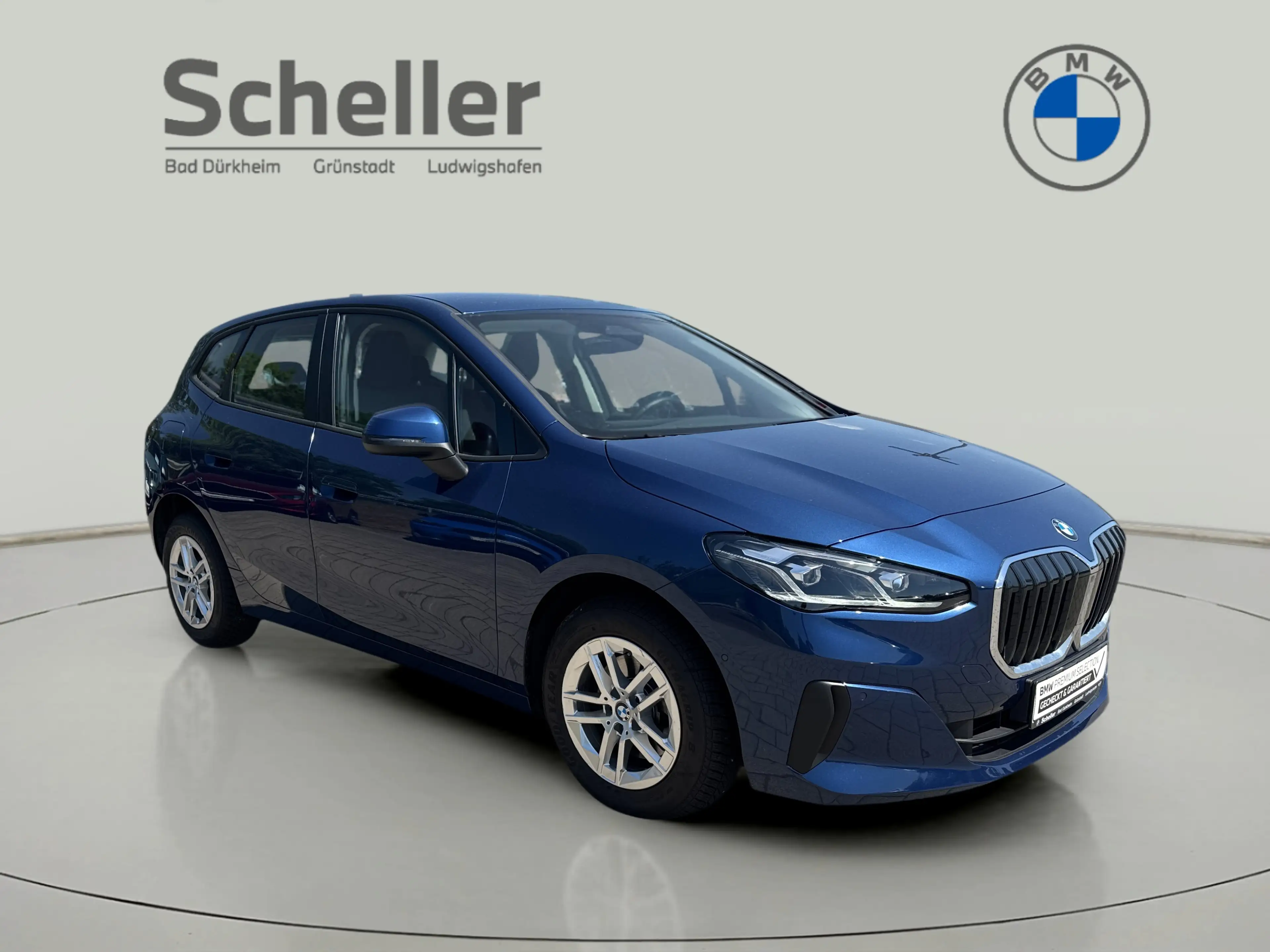 BMW 220 i Active Tourer DAB LED Komfortzg. — photo 9