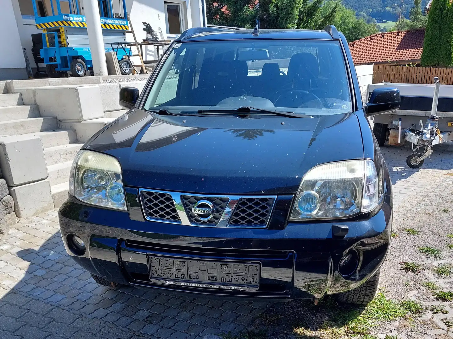 Nissan X-Trail X-TRAIL Elegance 2,2 dCi 16VElegance Schwarz - 1