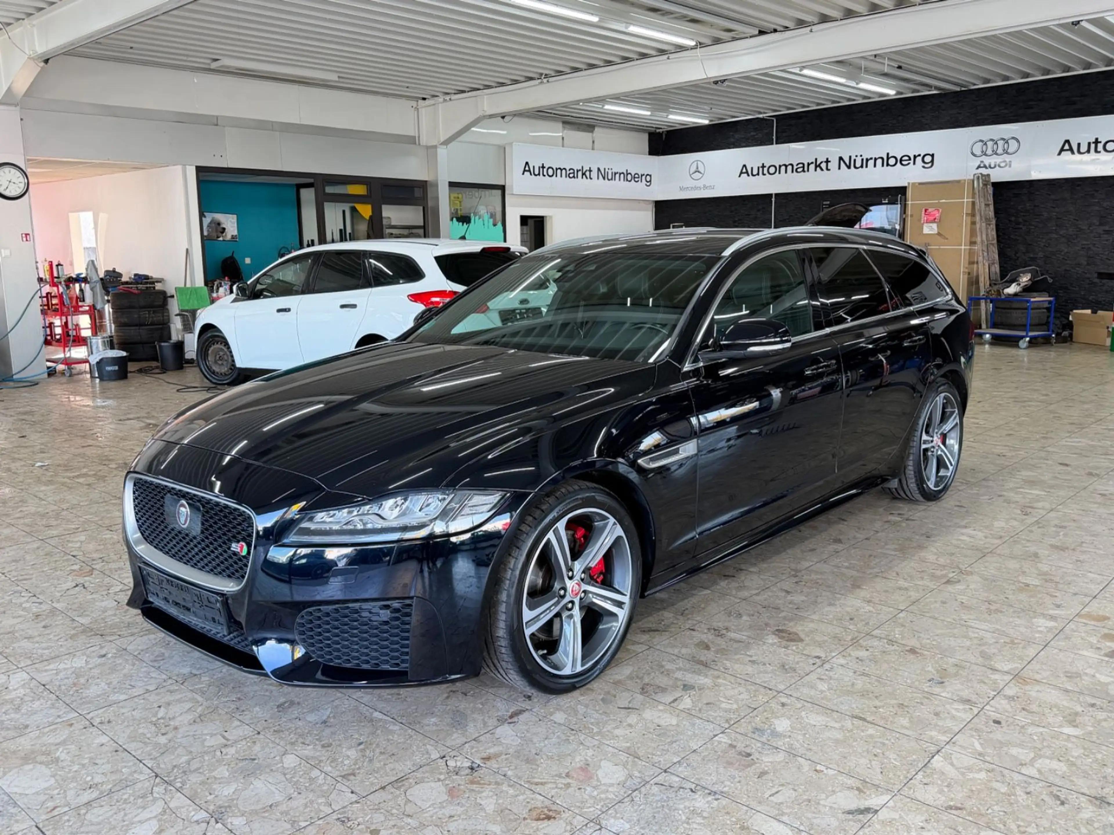 Jaguar XF S 3.0 Sportbrake First Edition Top Zustand — photo 2