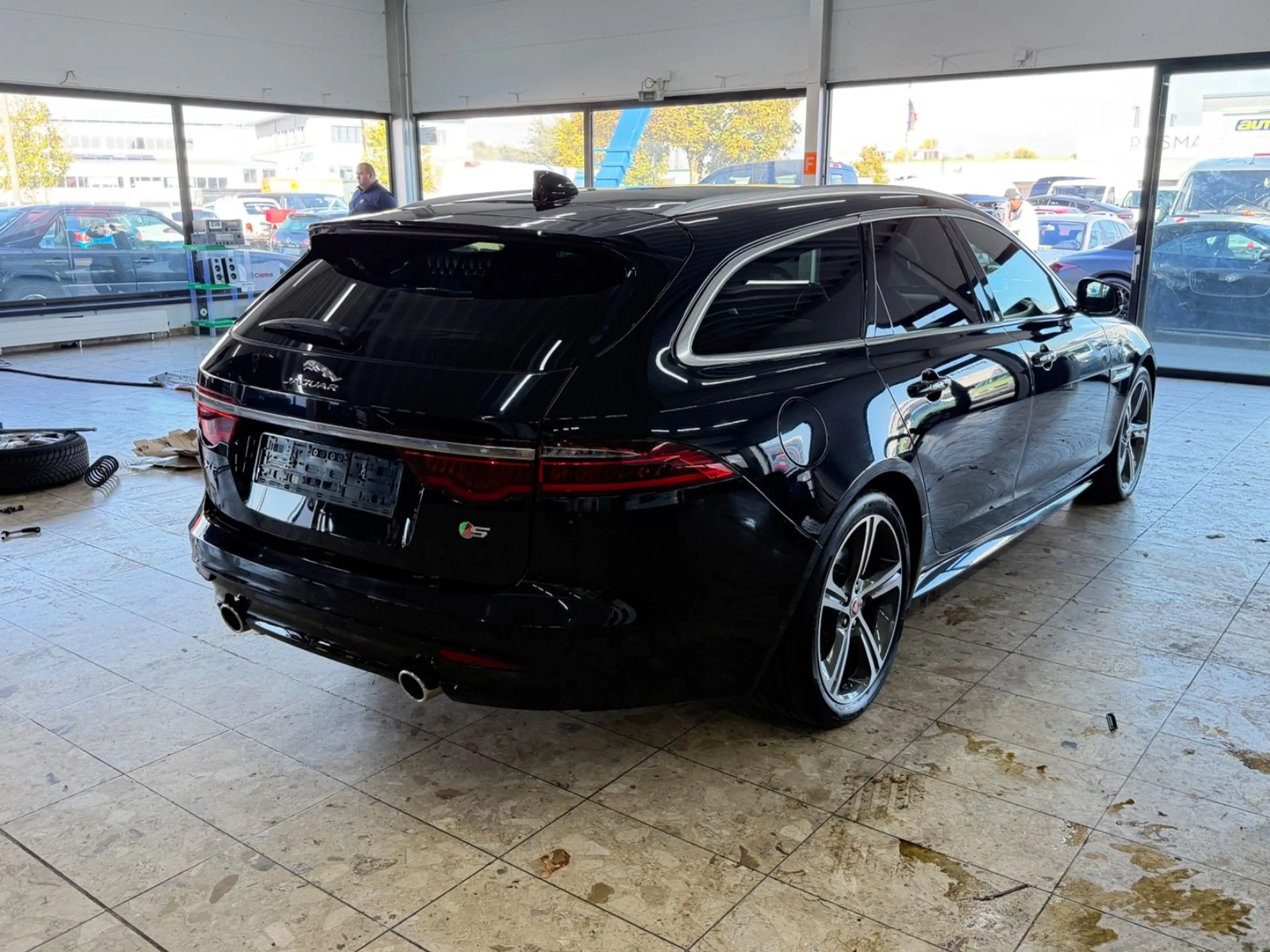 Jaguar XF S 3.0 Sportbrake First Edition Top Zustand — photo 7