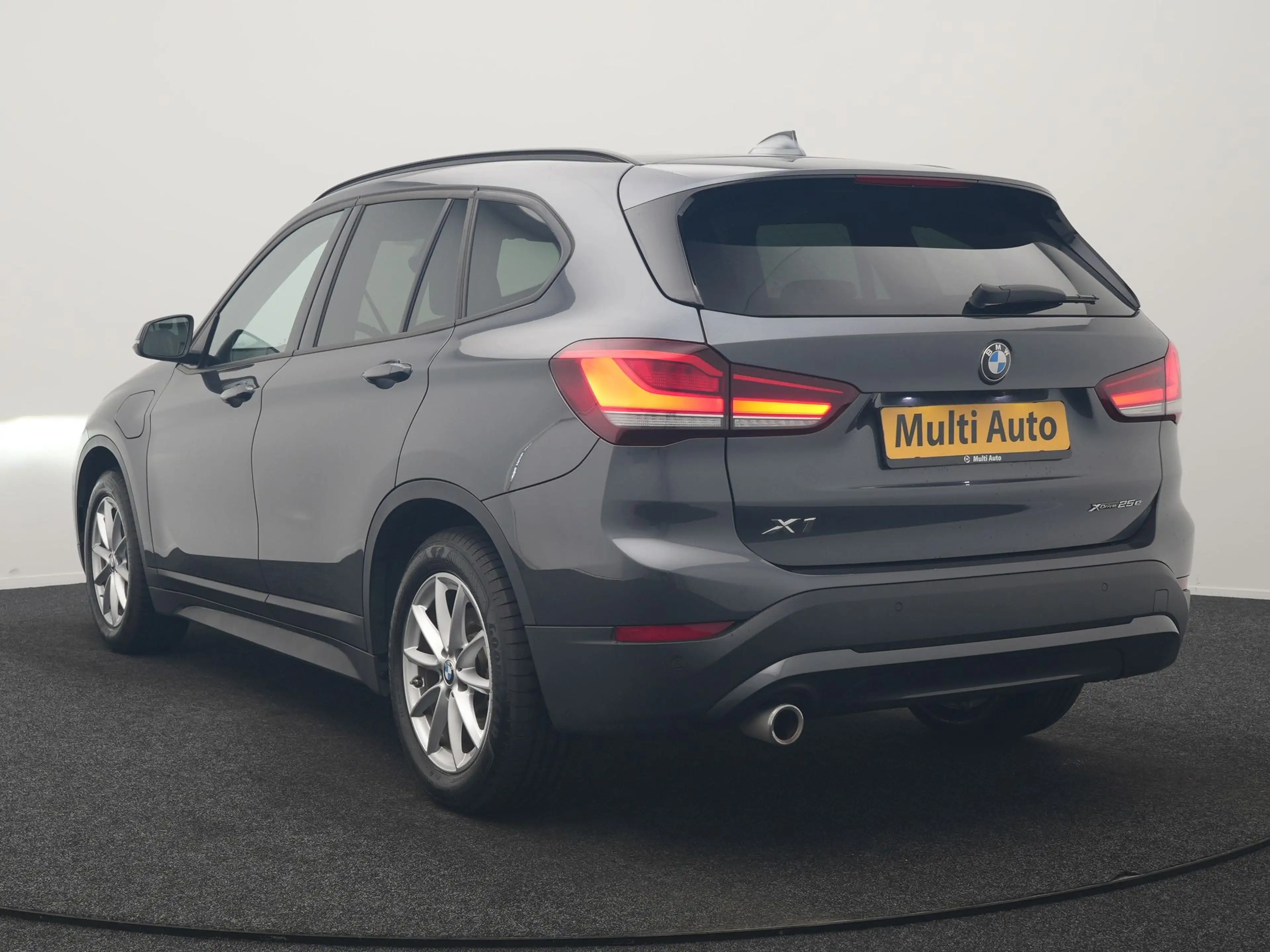 BMW X1 xDrive25e Advantage PHEV 221pk Dealer O.H | SOH 87 — photo 24