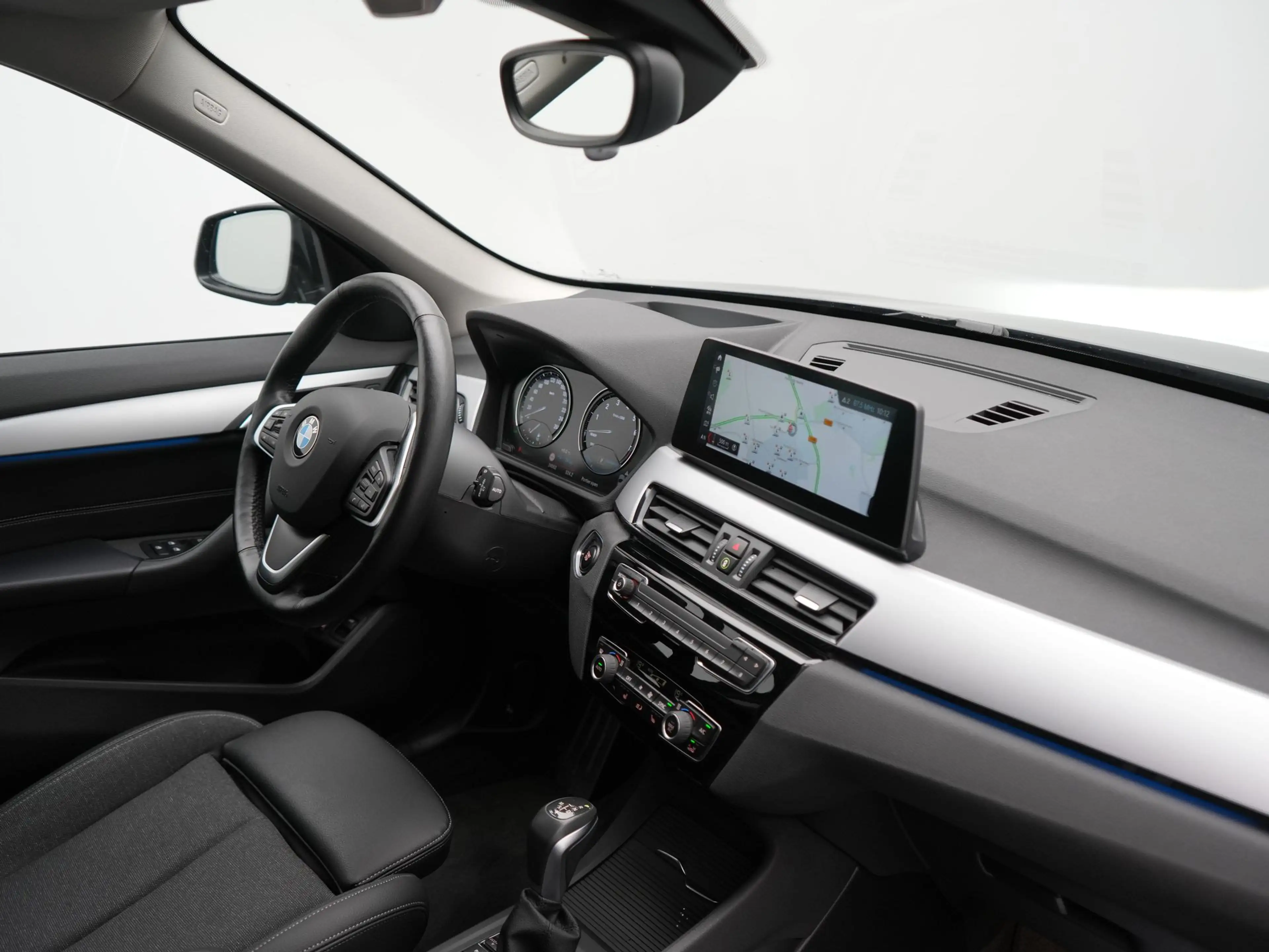 BMW X1 xDrive25e Advantage PHEV 221pk Dealer O.H | SOH 87 — photo 5