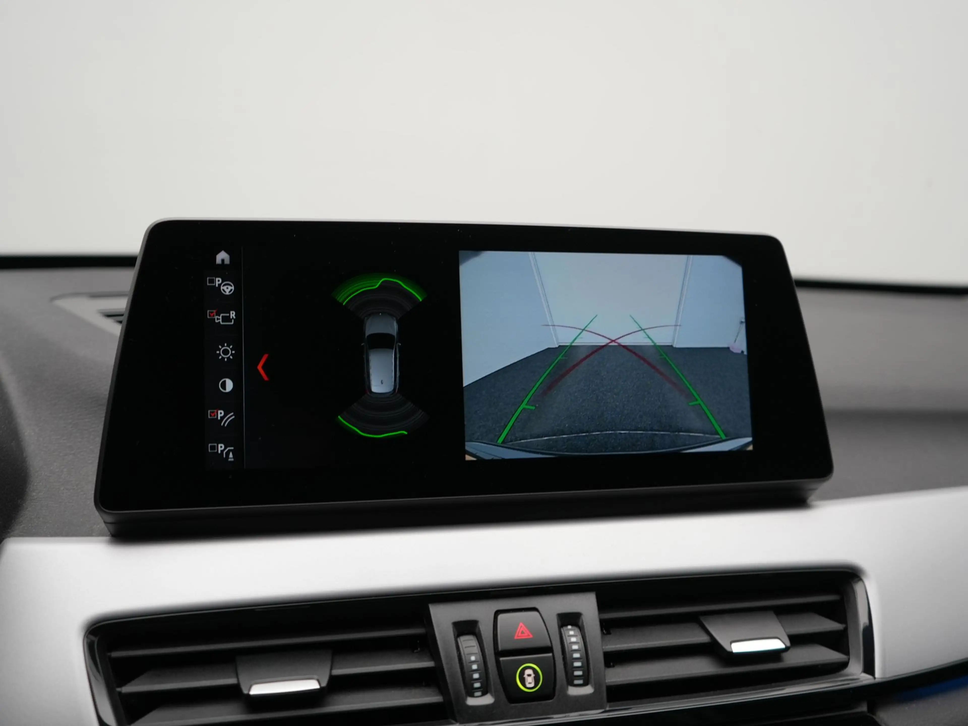 BMW X1 xDrive25e Advantage PHEV 221pk Dealer O.H | SOH 87 — photo 15