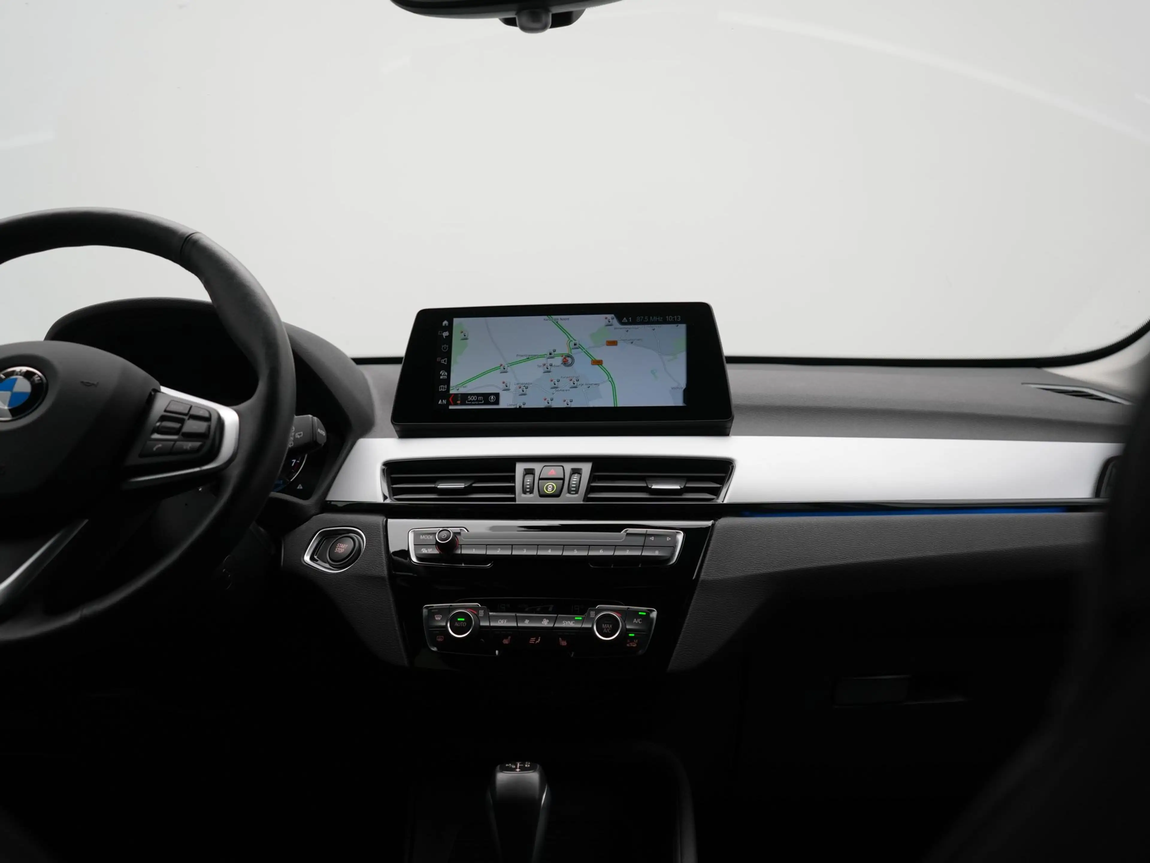 BMW X1 xDrive25e Advantage PHEV 221pk Dealer O.H | SOH 87 — photo 26