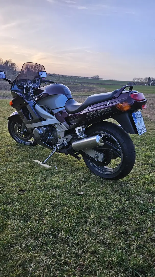 Kawasaki ZZR 600 Burdeos - 1