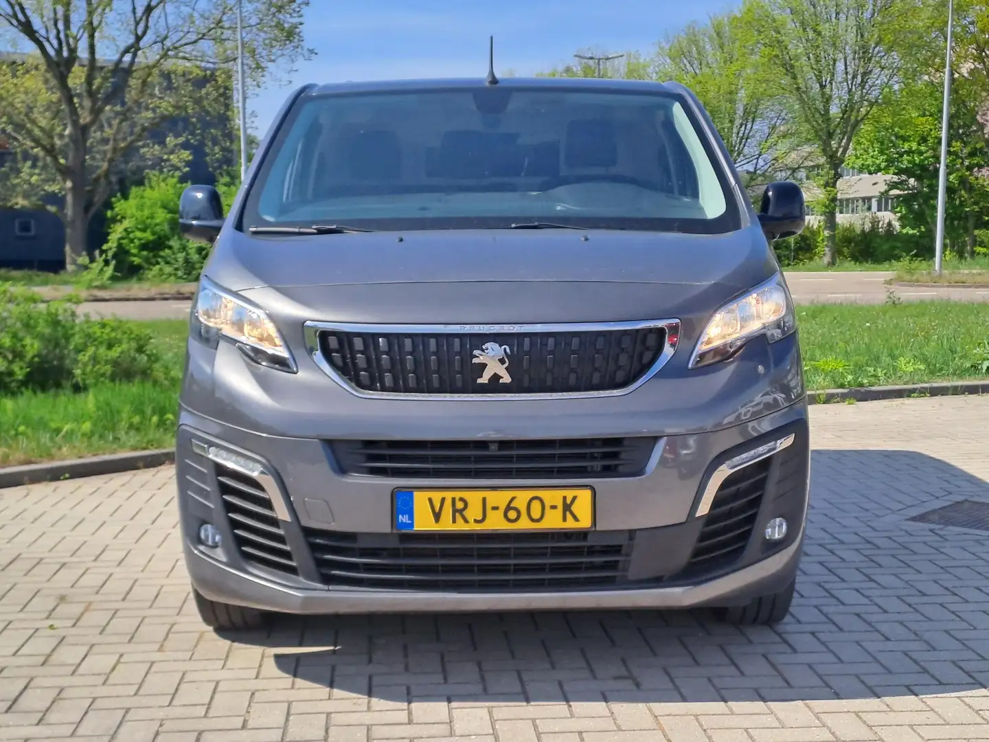 Peugeot Expert 2.0 BlueHDI 145 Compact Premium | Airco | Apple Ca Gris - 2