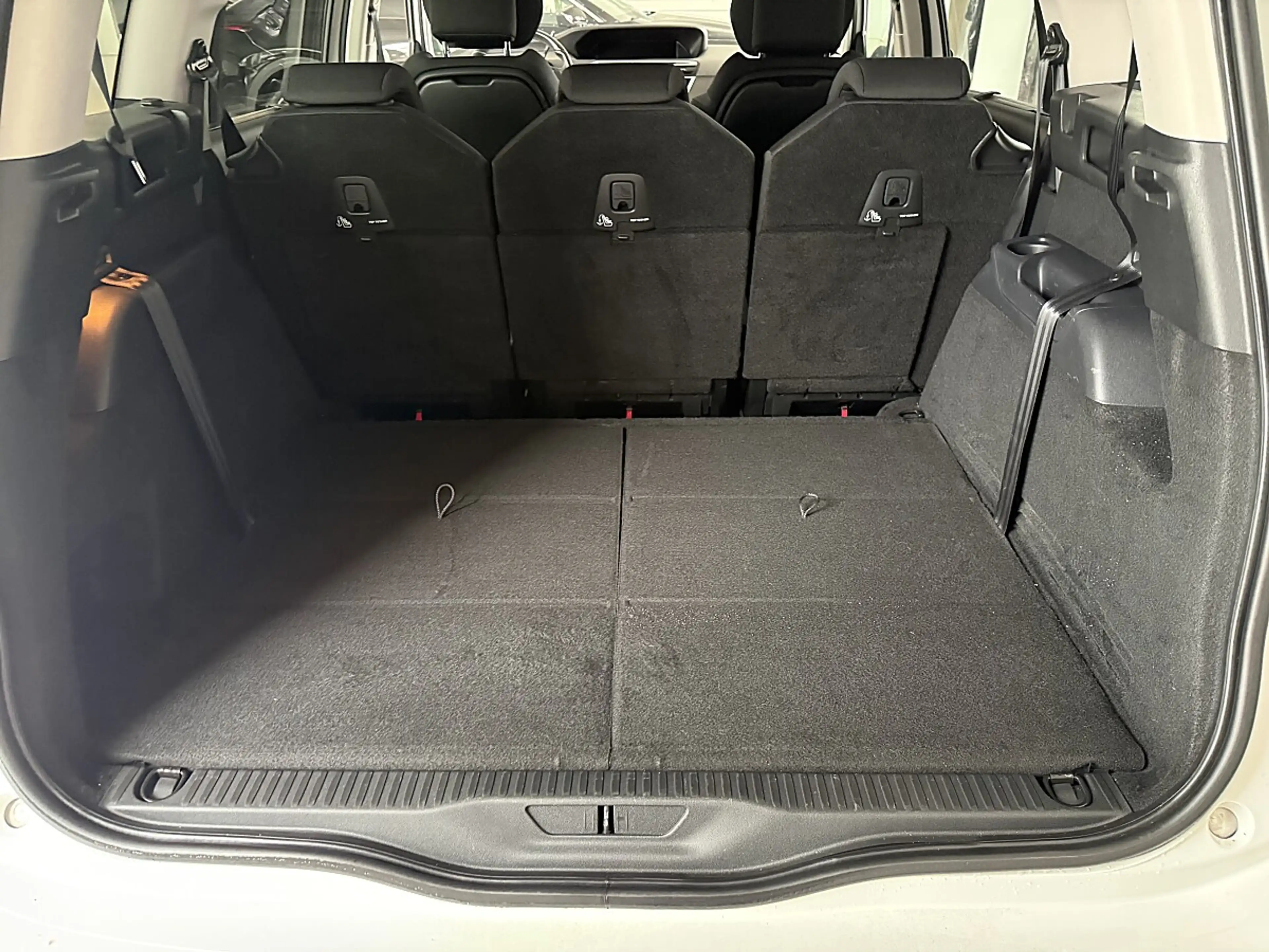 Citroen C4 SpaceTourer C4 Spacetourer Grand BlueHDI 130 S&S EAT8 Shine — photo 9