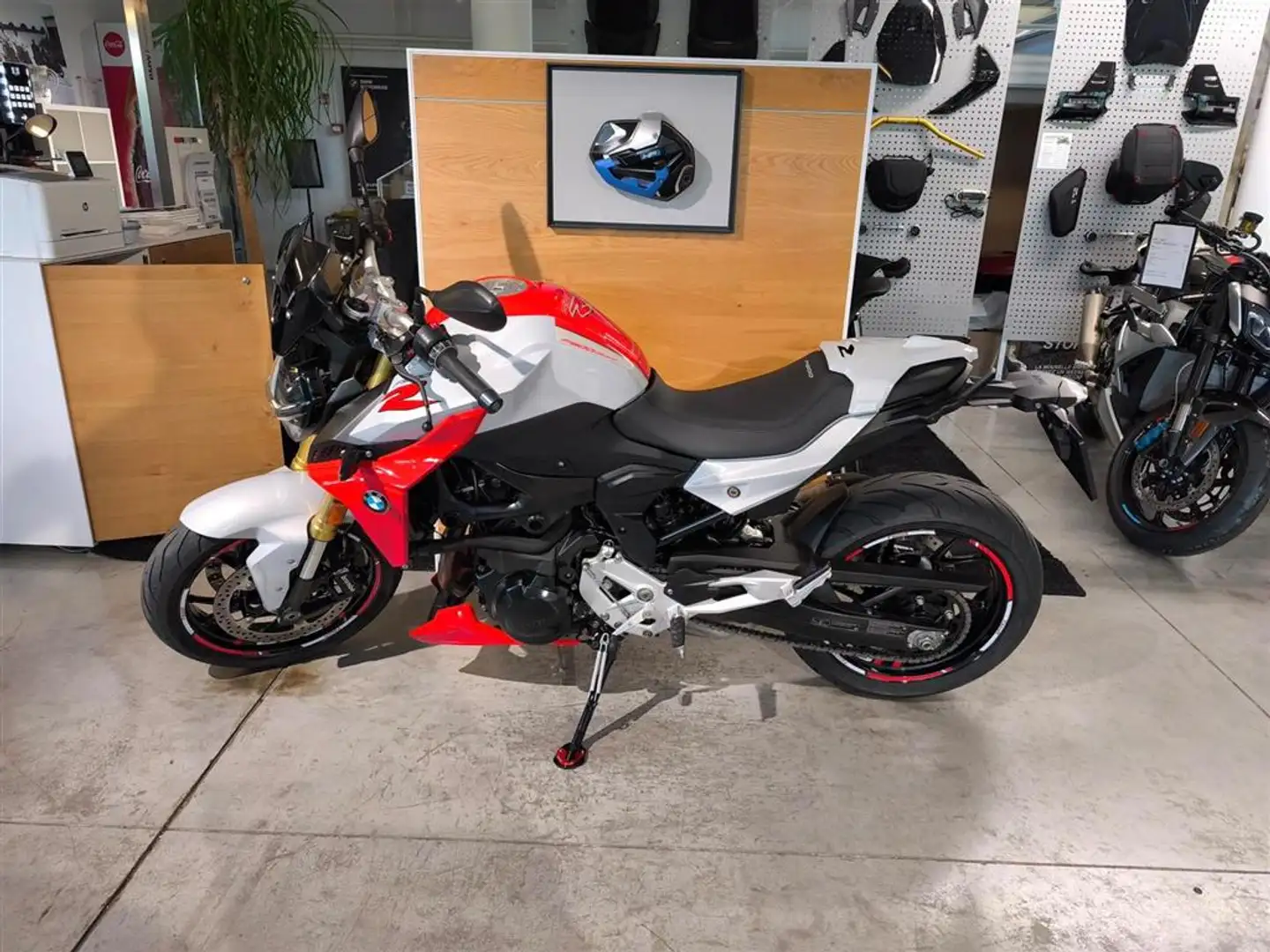 BMW F 900 R 0 Zilver - 1