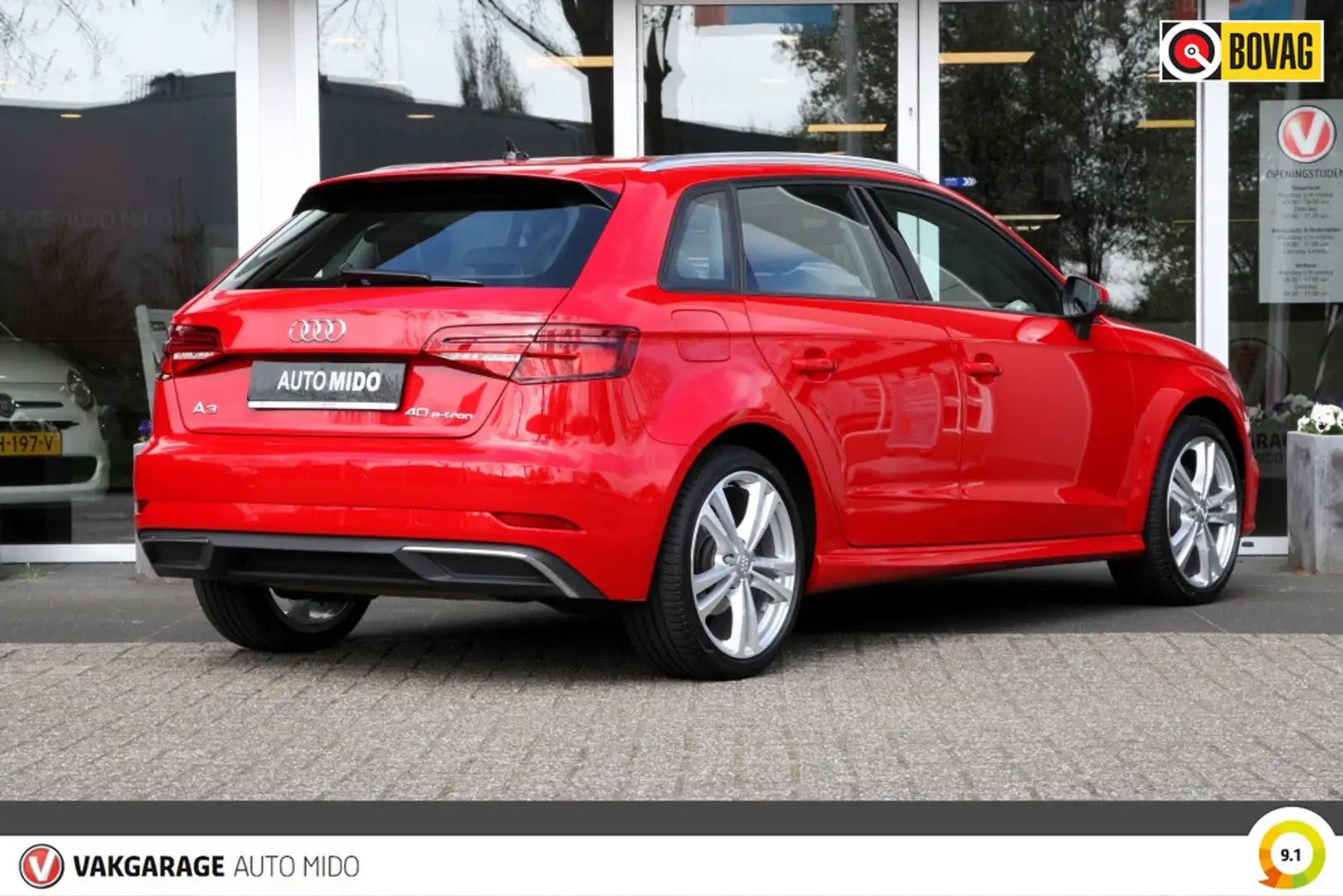 Audi A3 Sportback 40 e-tron Advance Sport -virtual cockpit Rood - 2