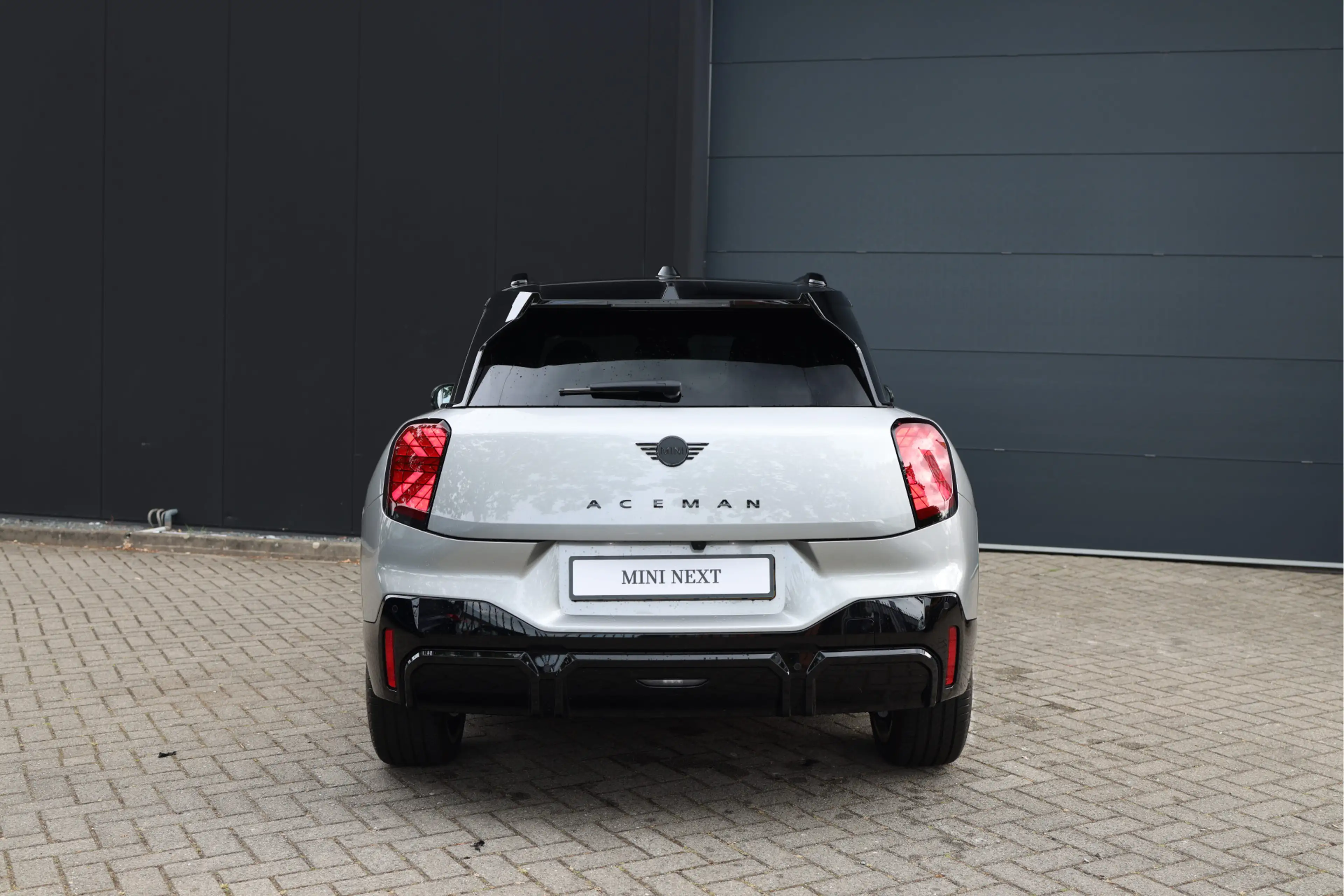 MINI Aceman E John Cooper Works Pakket M 42.5 kWh | Panoramada — photo 6