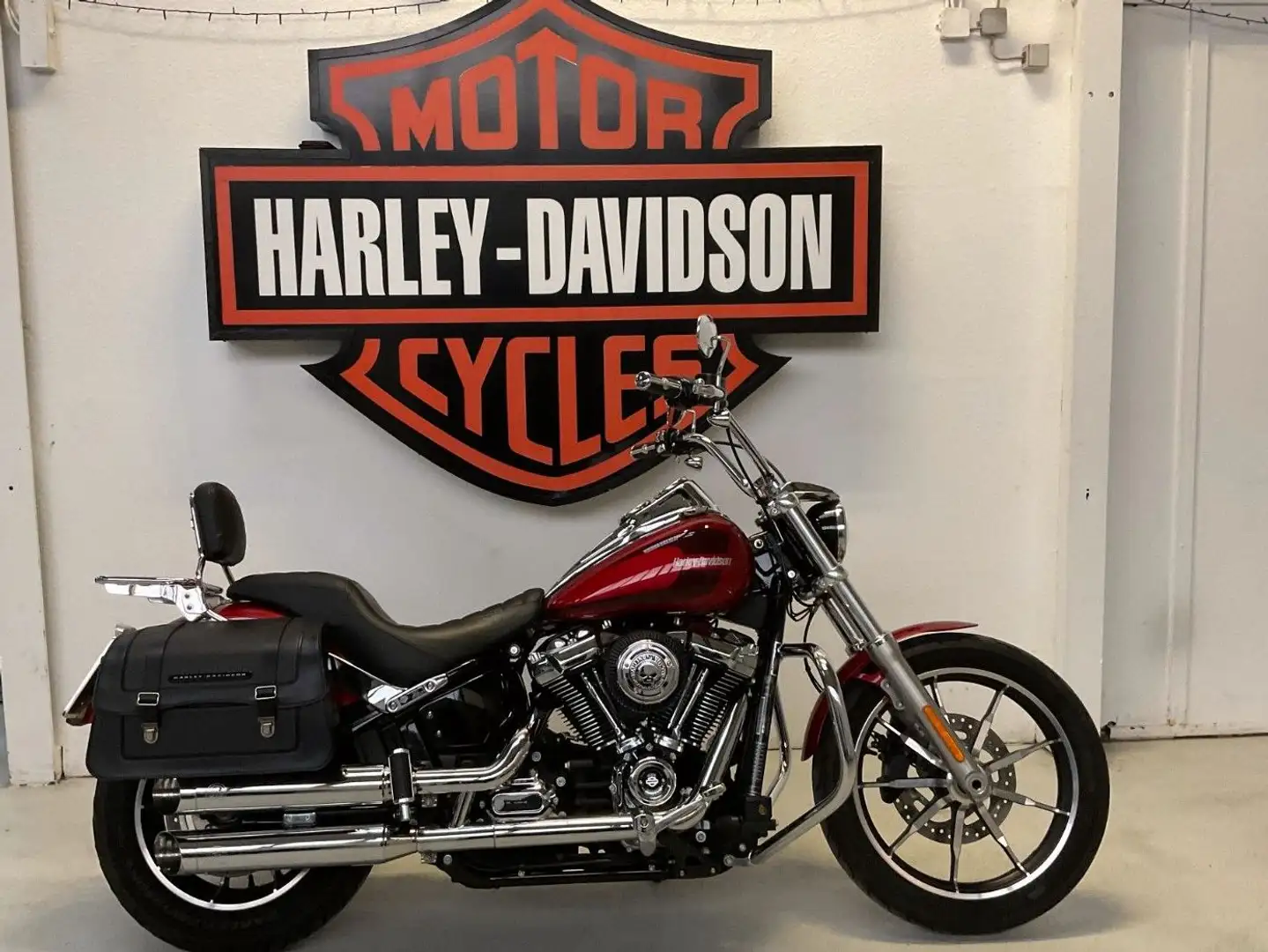 Harley-Davidson Softail Low Rider Czerwony - 1