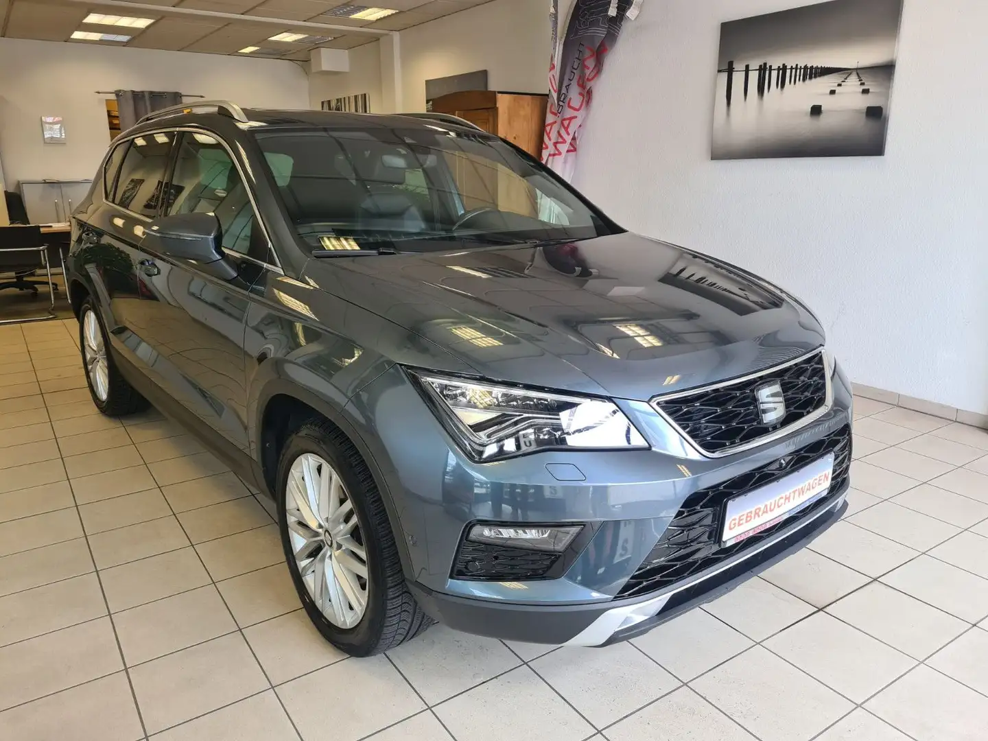 SEAT Ateca Xcellence 4Drive / LED / NAVI / KAMERA Grau - 2