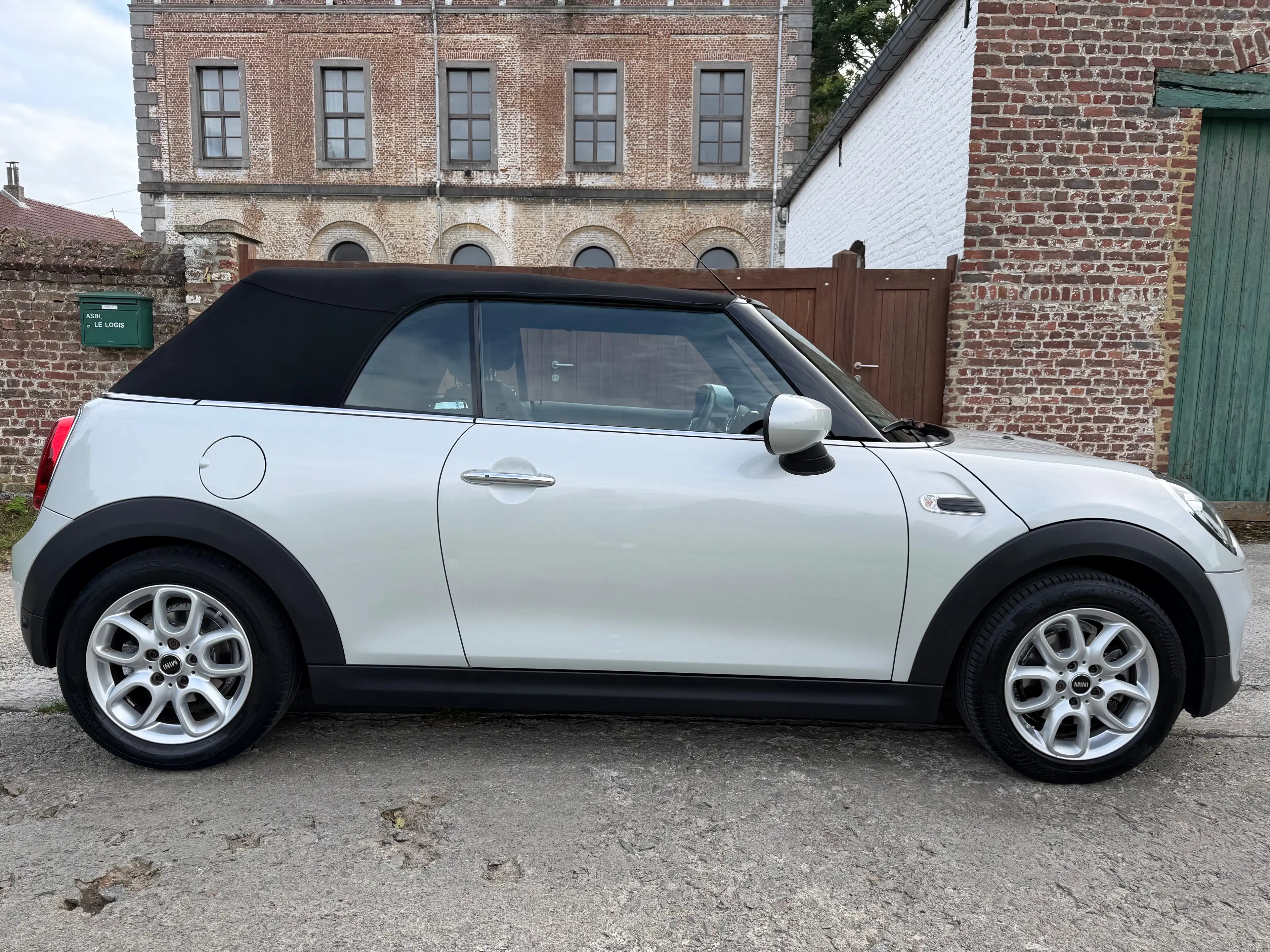 MINI Cooper Cabrio 1.5A Cooper OPF *CARNET || LED || GPS || CUIR* — photo 4