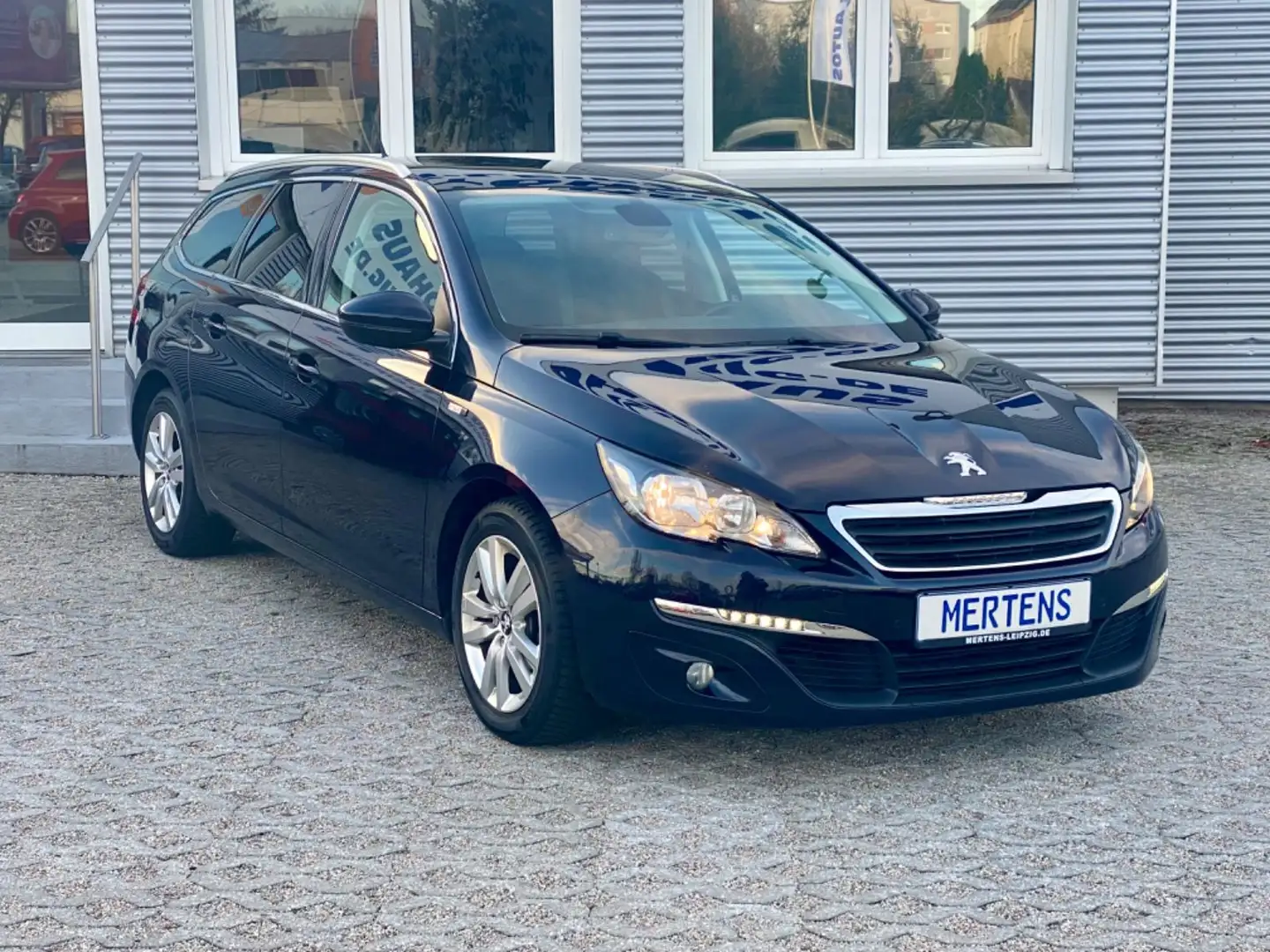 Peugeot 308 SW Style Navi PDC Kamera Alu BT Blau - 2