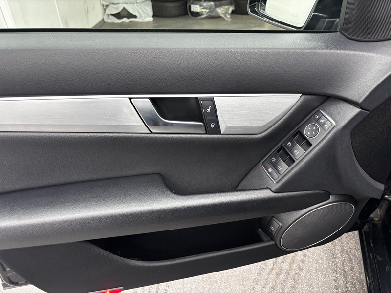Mercedes-Benz C 180 CGI Automatik*Avantgarde*AHK*Leder*Navi — photo 15