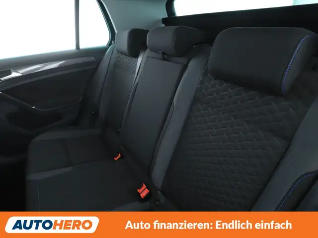 Volkswagen Golf view 14