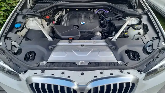 BMW X3 view 15