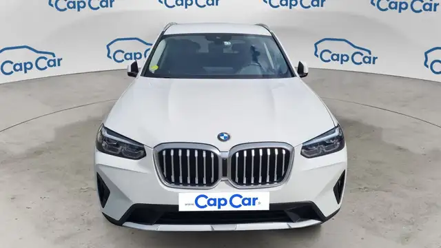 BMW X3 view 5
